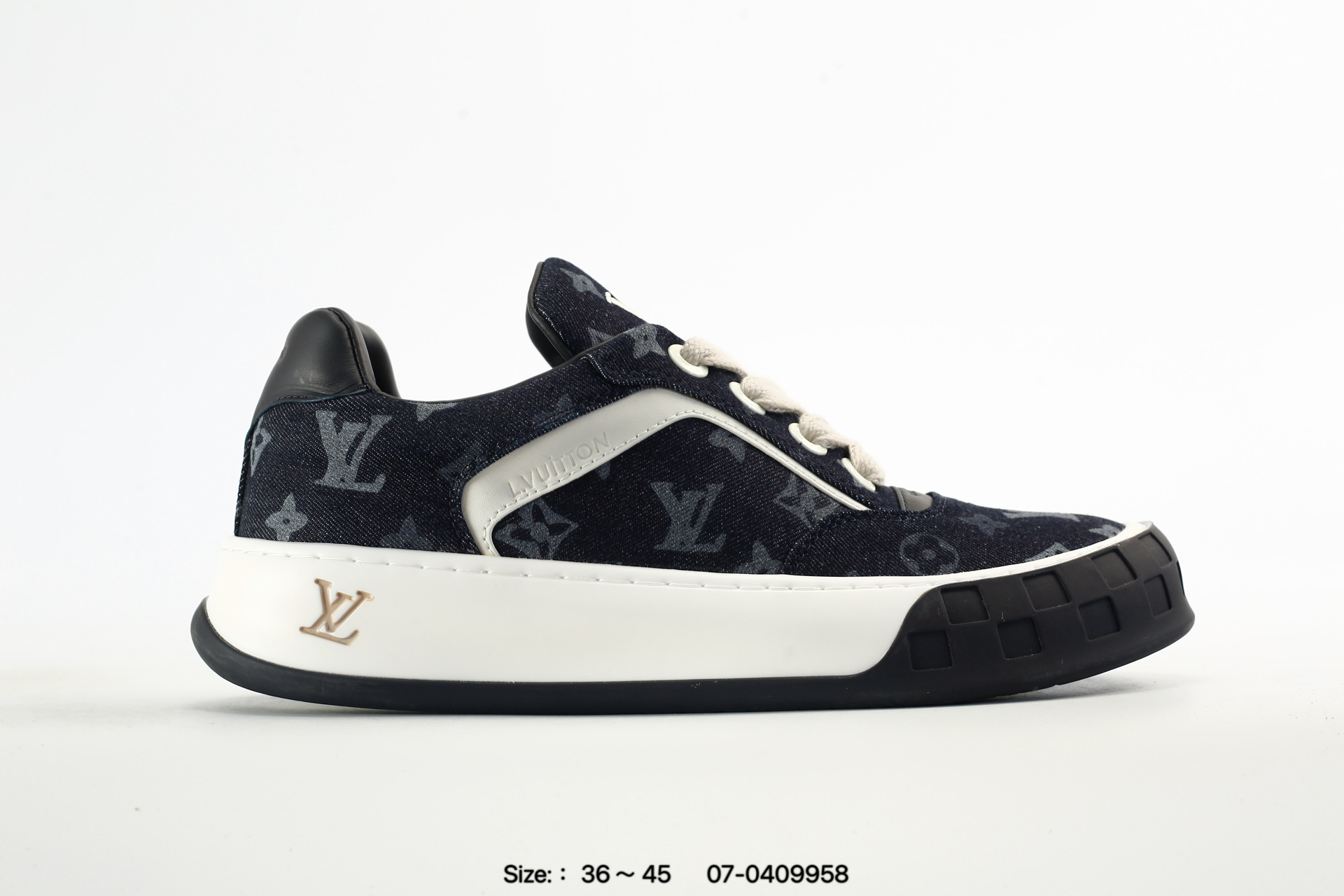 Louis Vuitton Tilted – 07-0409958