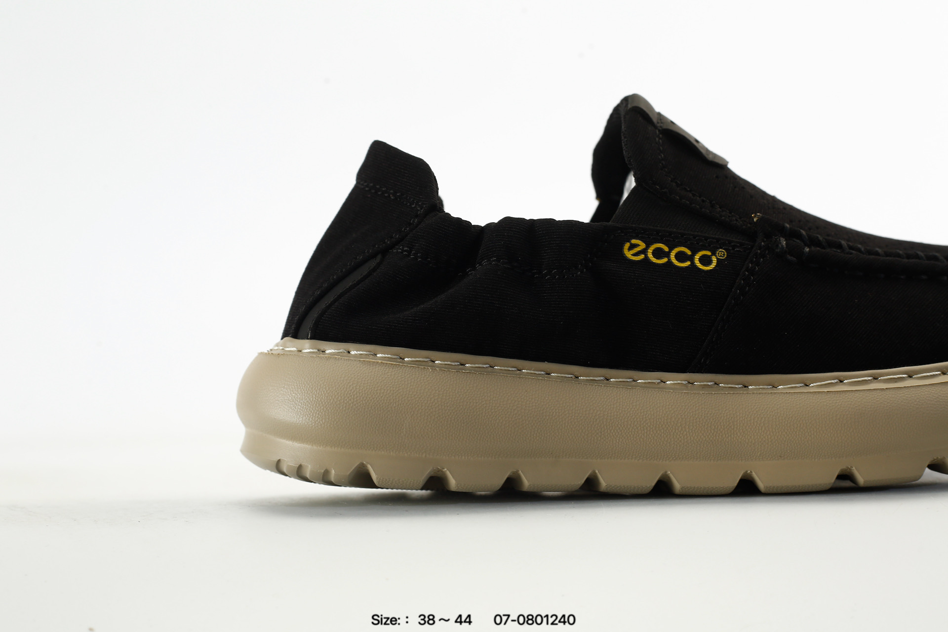 2026 Ecco, photo 2