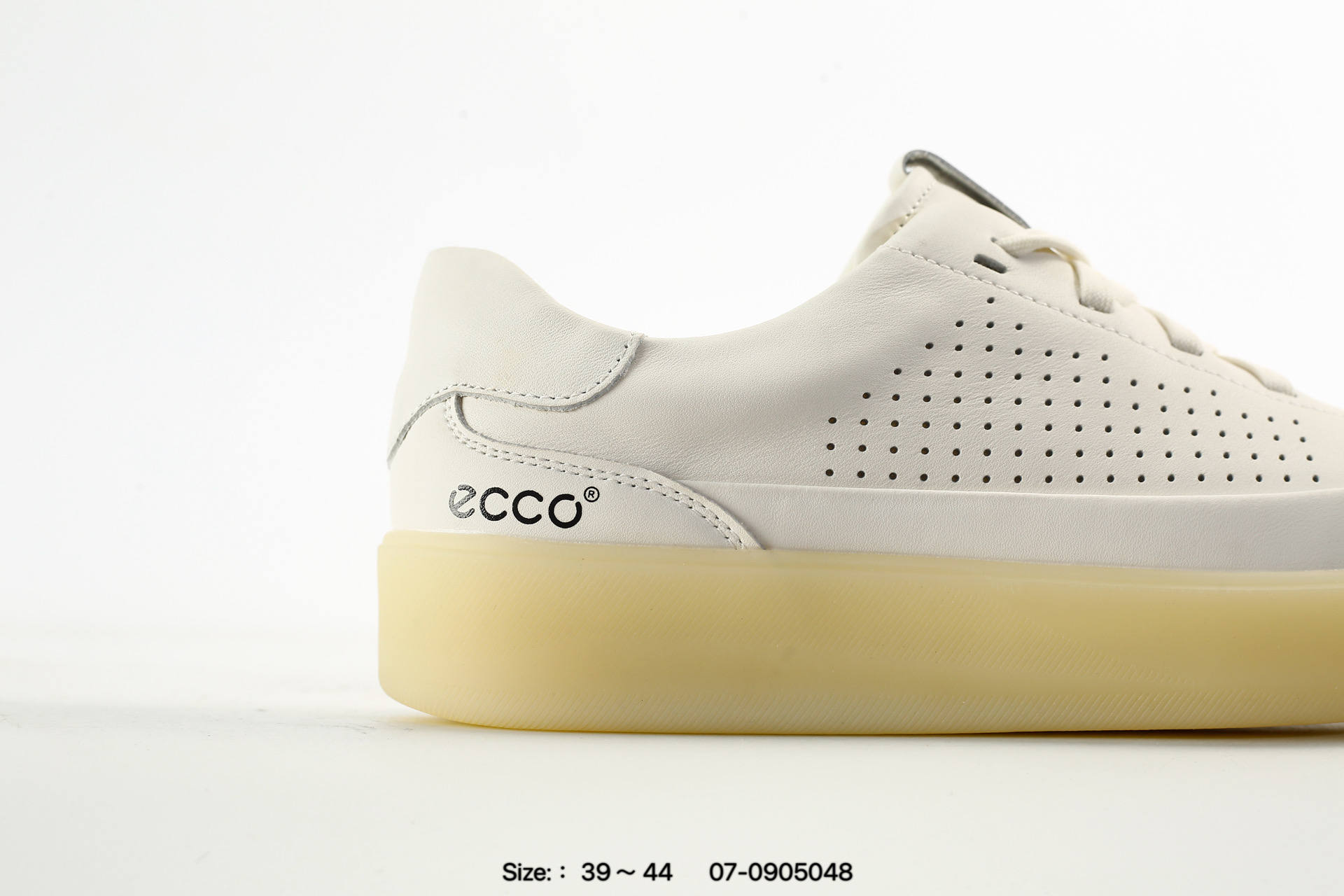 Ecco 2026 – 07-0905048, photo 2