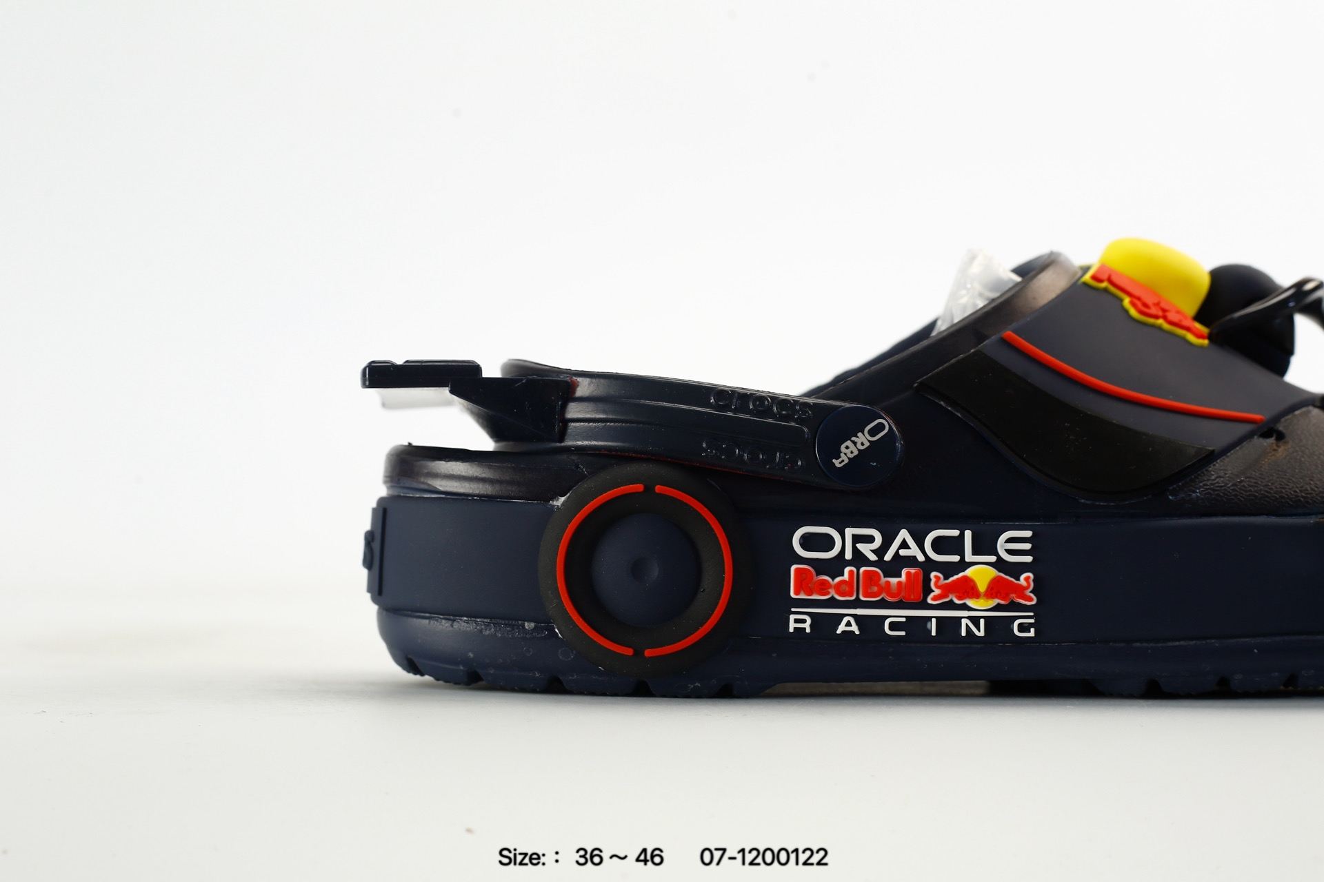 Crocs X Oracle Red Bull Racing, photo 2