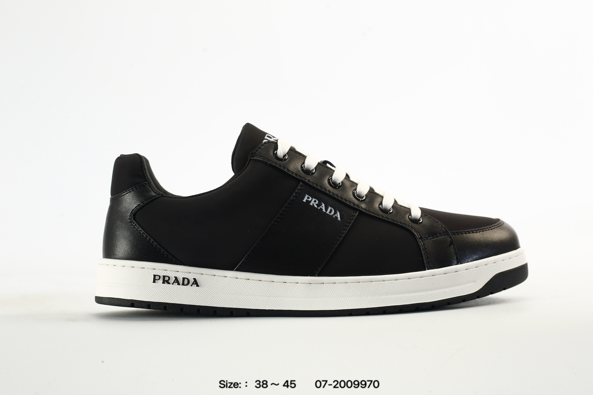 Prada Downtown – 07-2009970