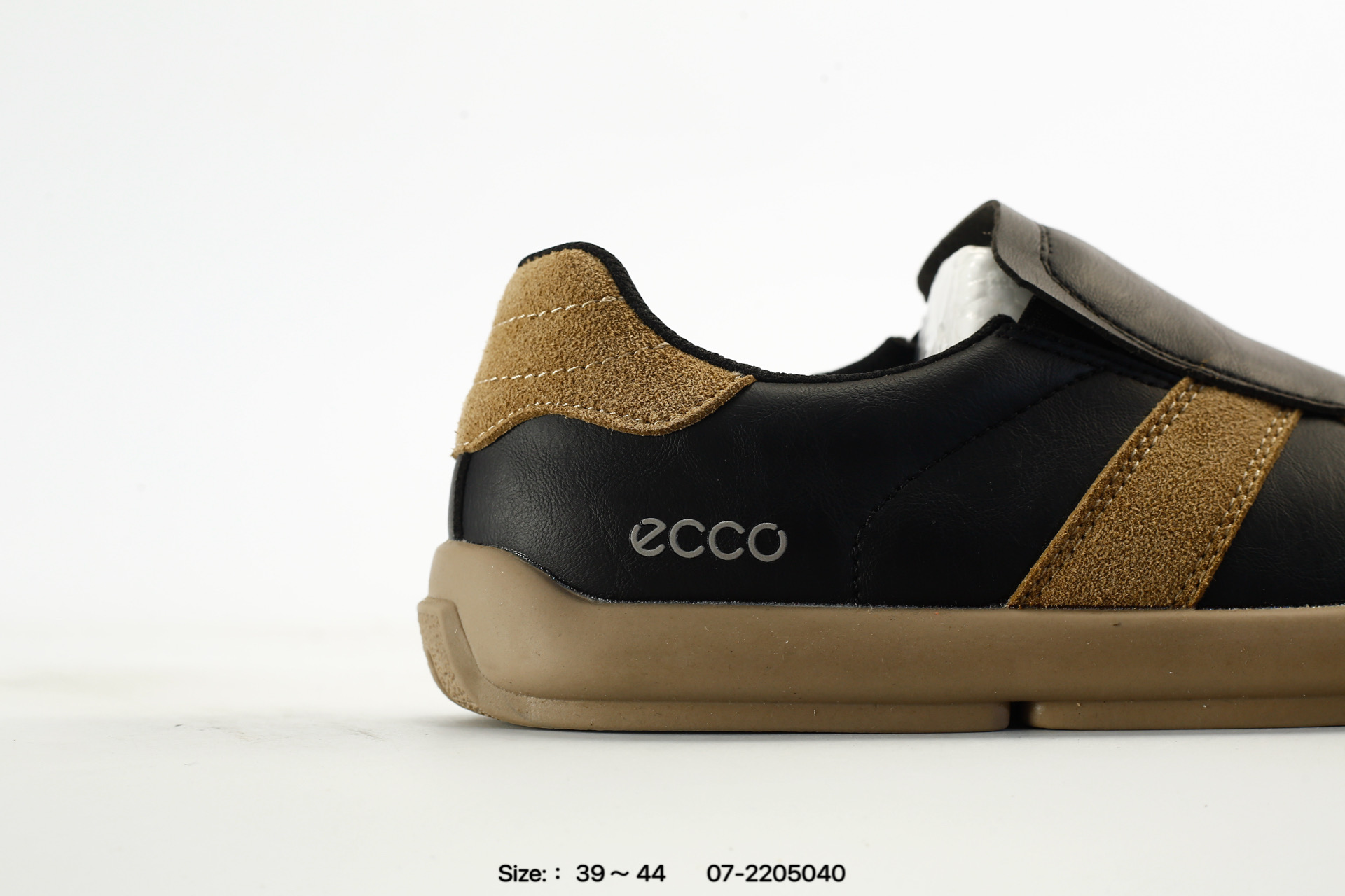 Ecco 2026 – 07-2205040, photo 2