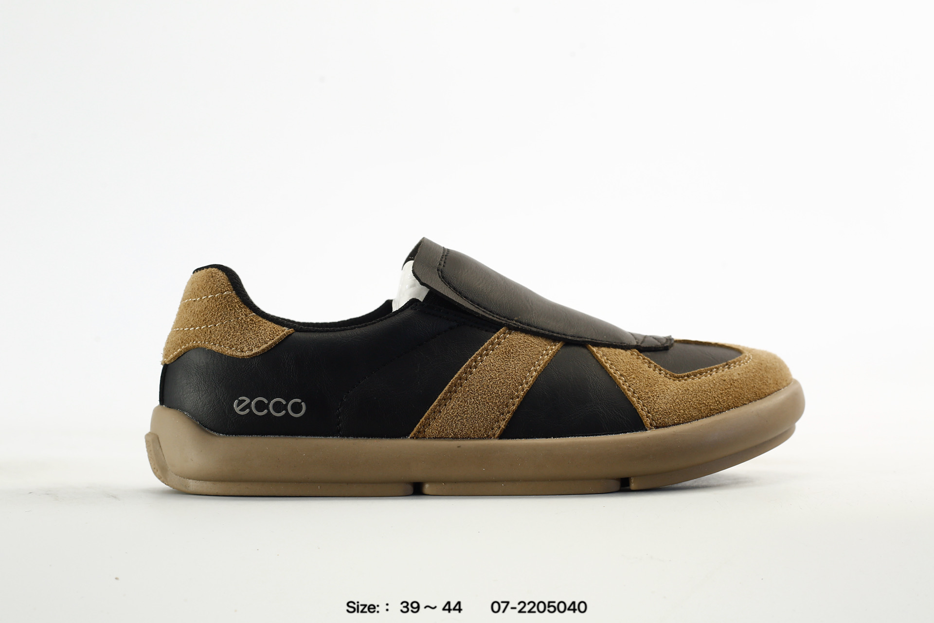 Ecco 2026 – 07-2205040