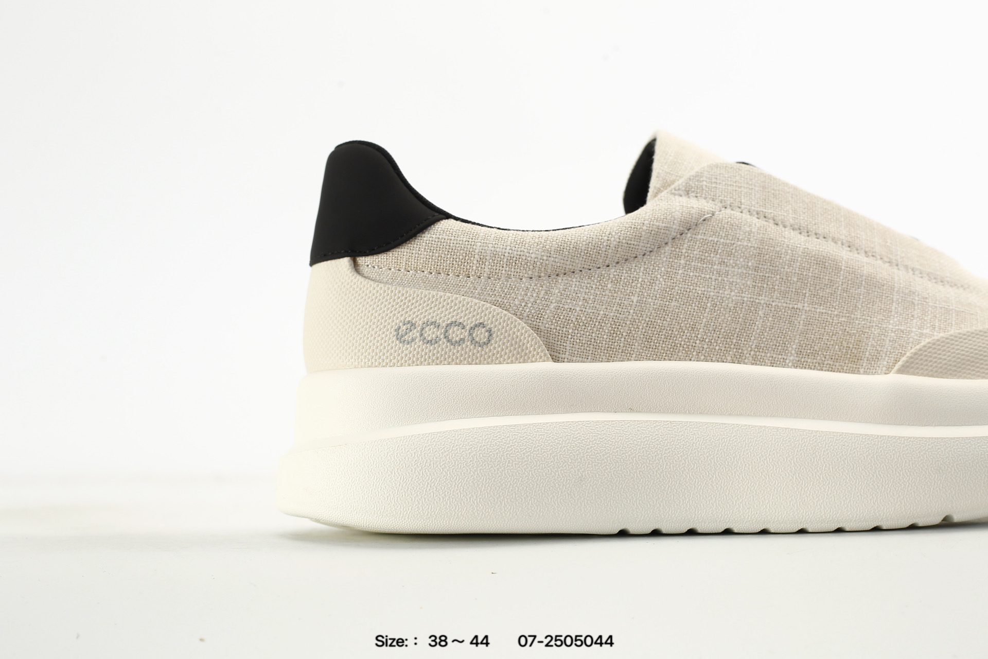 Ecco 2026 – 07-2505044, photo 2