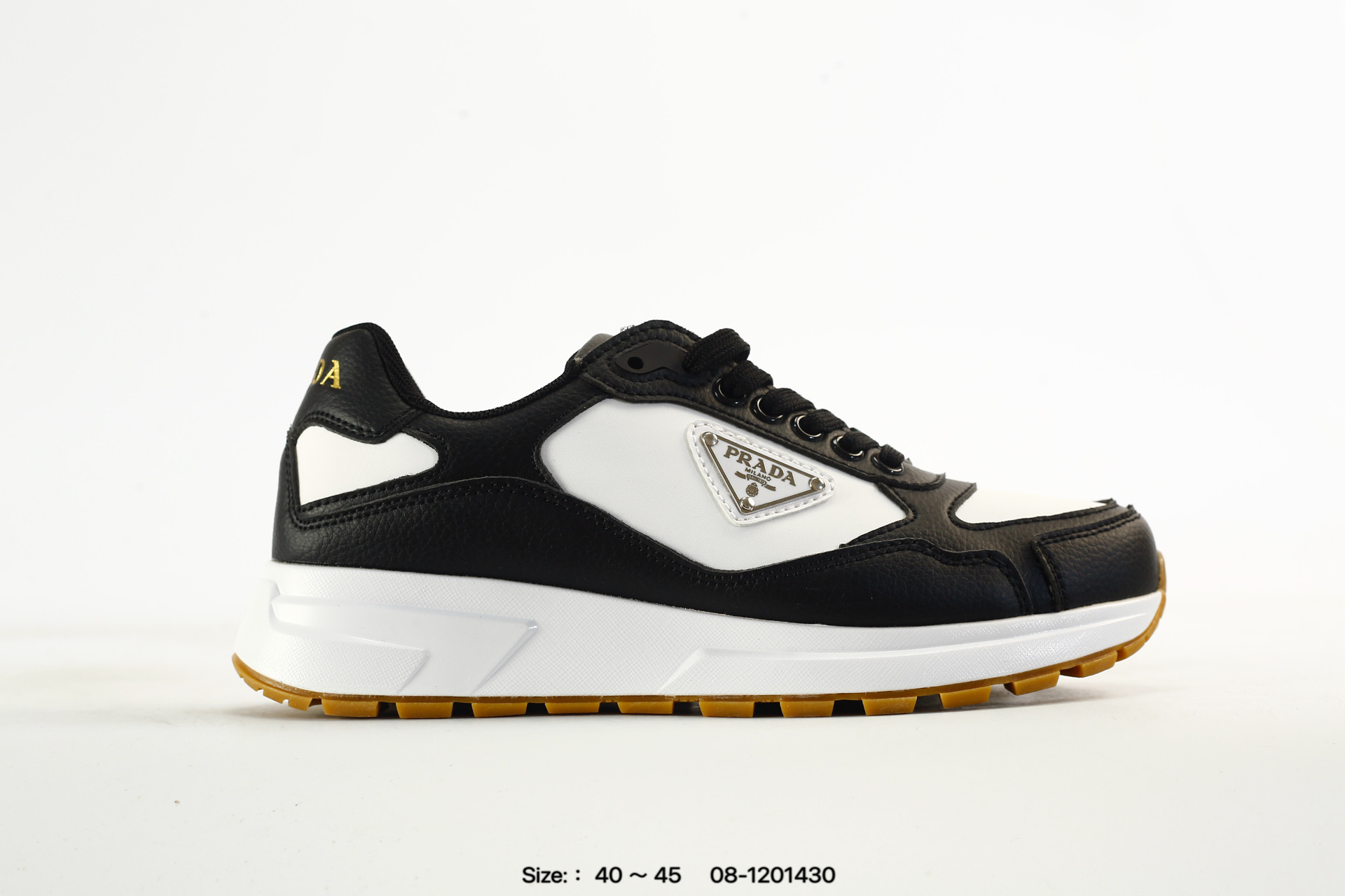 Prada Prax 01, photo 2