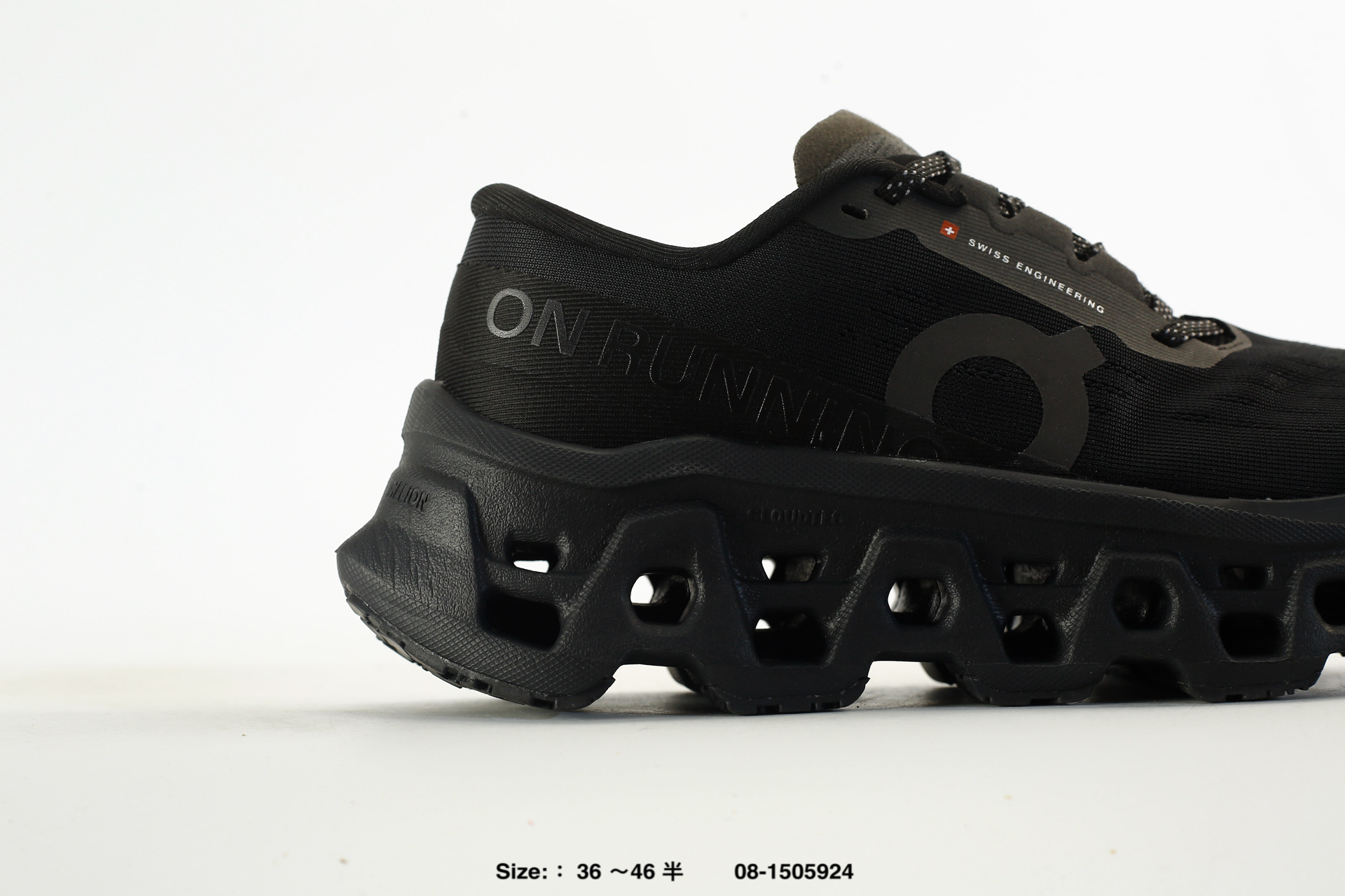 On Cloudmonster 3 – 08-1505924, photo 2