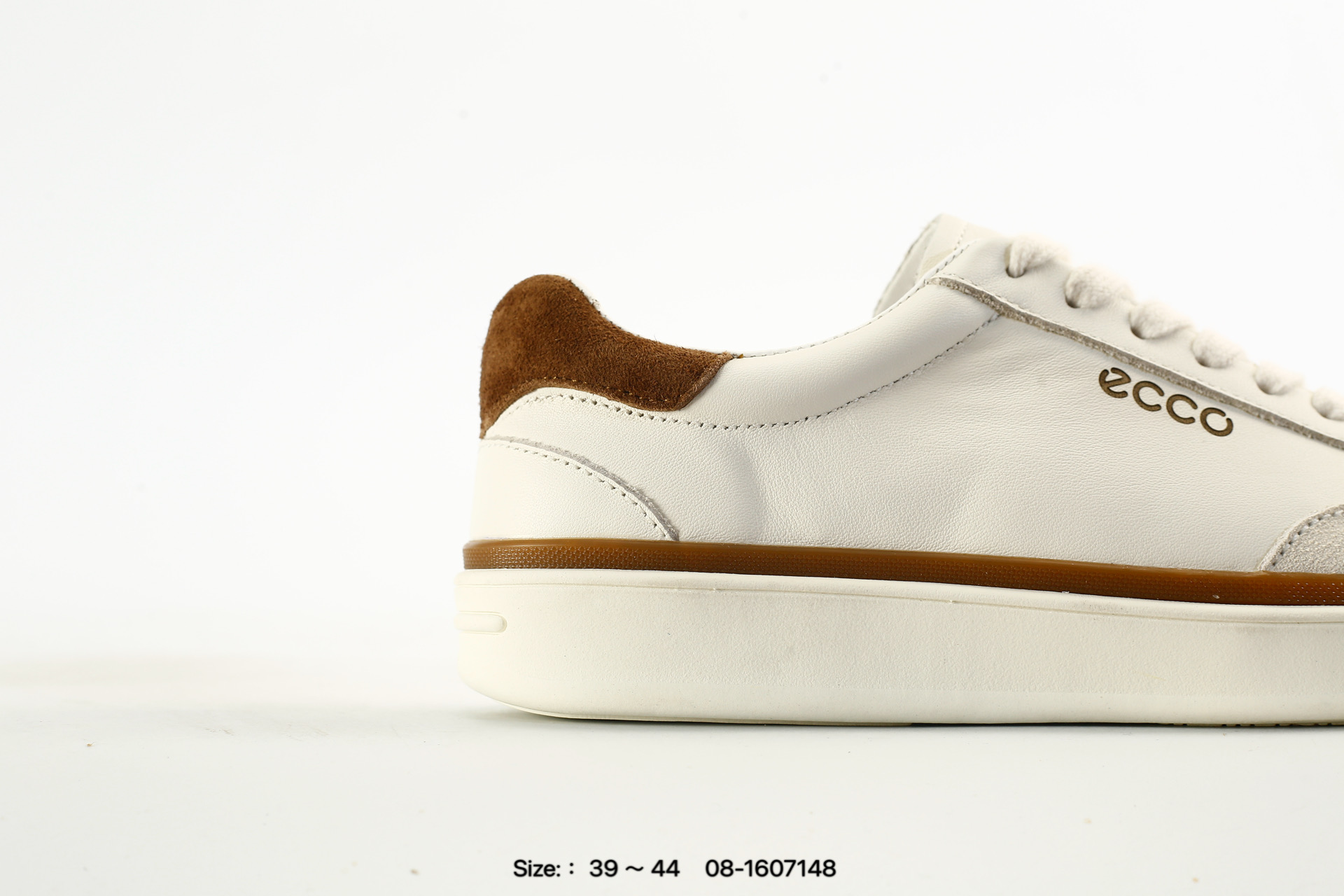 Ecco 2026 – 08-1607148, photo 2