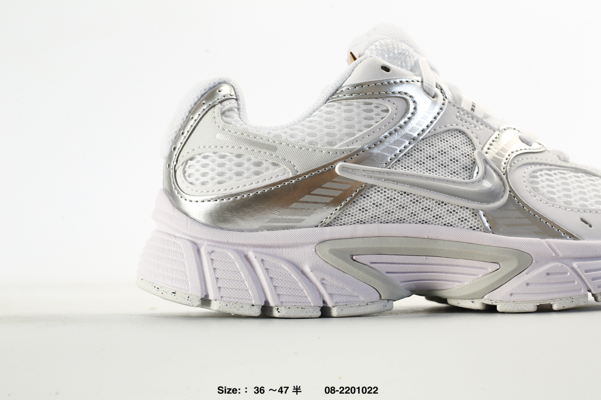 Nike V5 RNR – HQ7901-100, photo 2