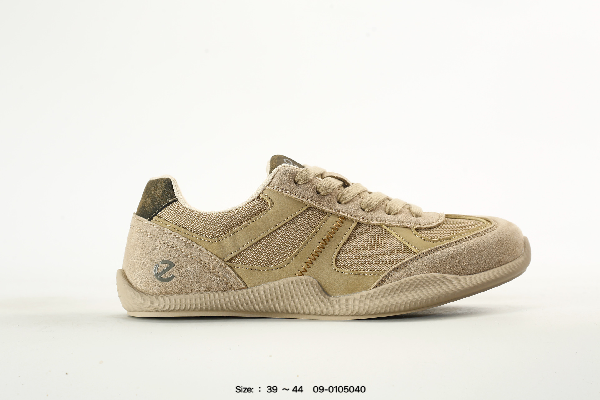 Ecco 2026 – 09-0105040