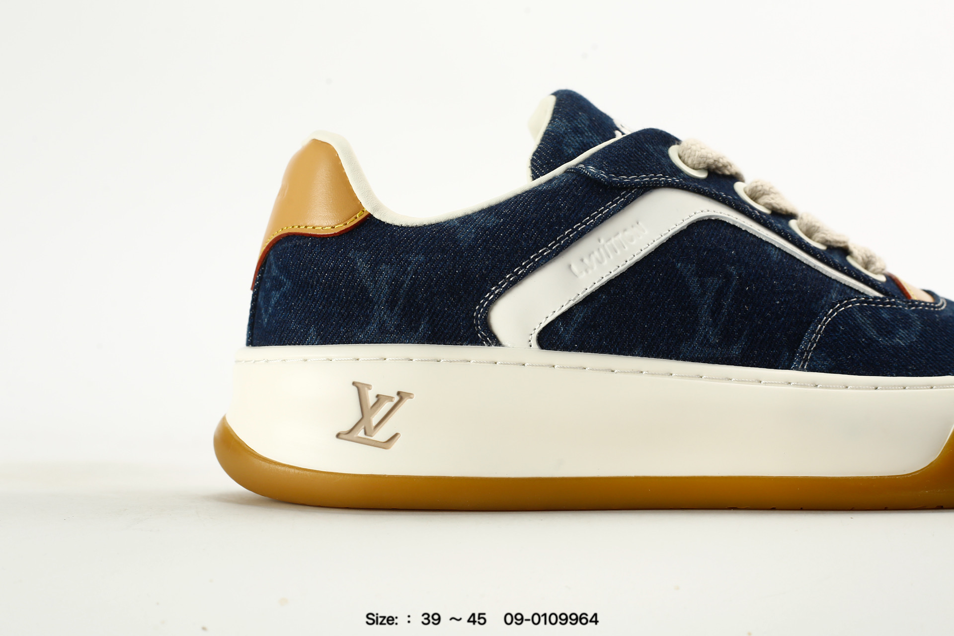 Louis Vuitton Tilted – 09-0109964, photo 2