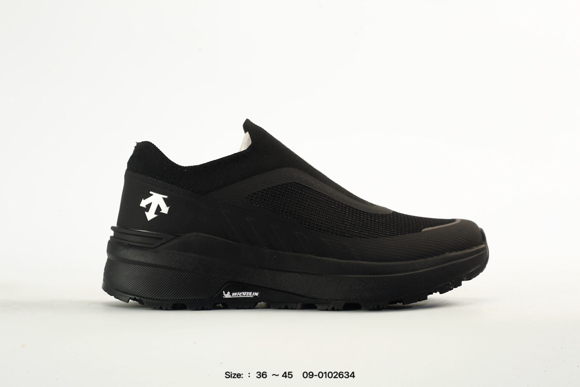 Descente Primer Slip ON – D6231DSN36