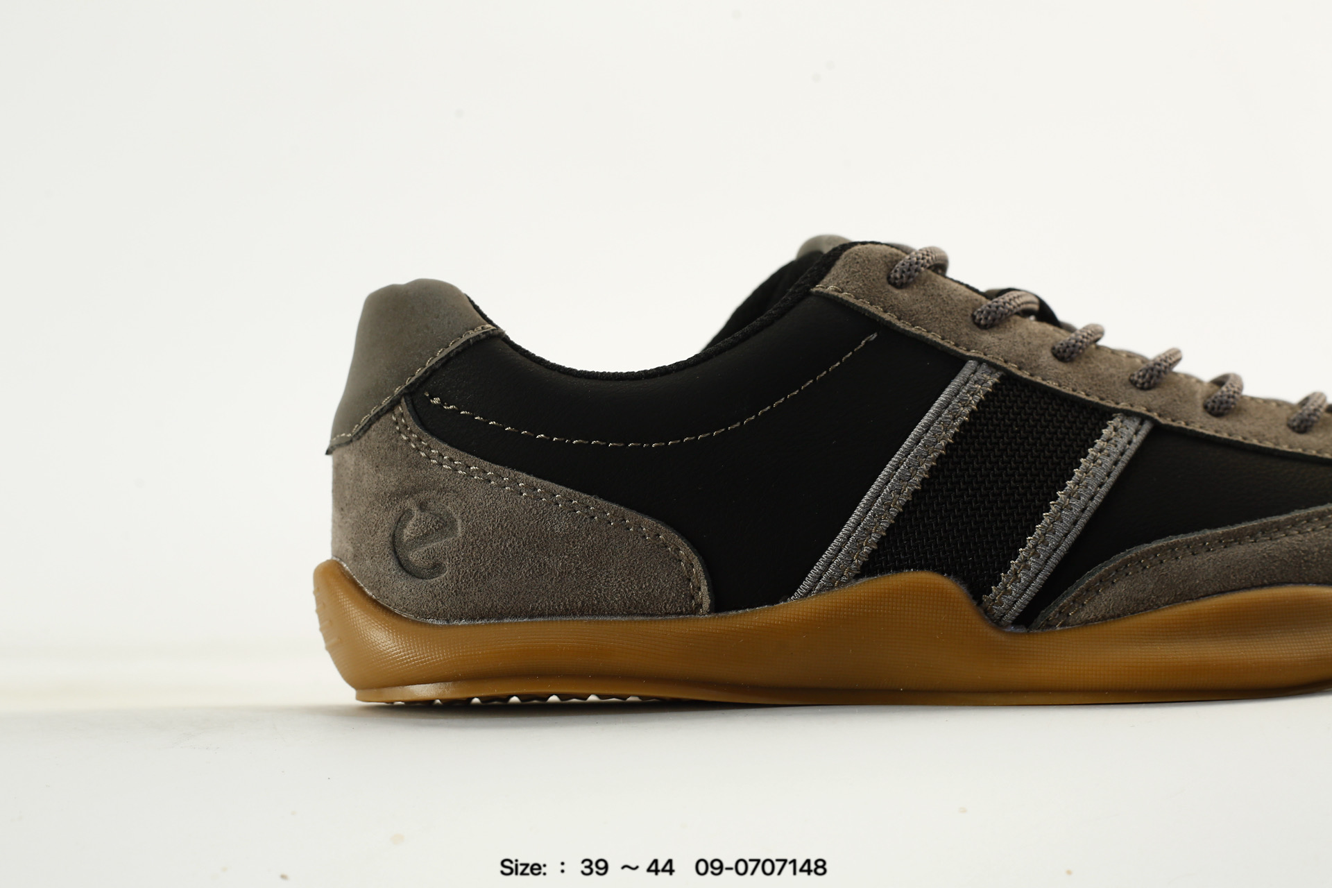 Ecco 2026 – 09-0707148, photo 2