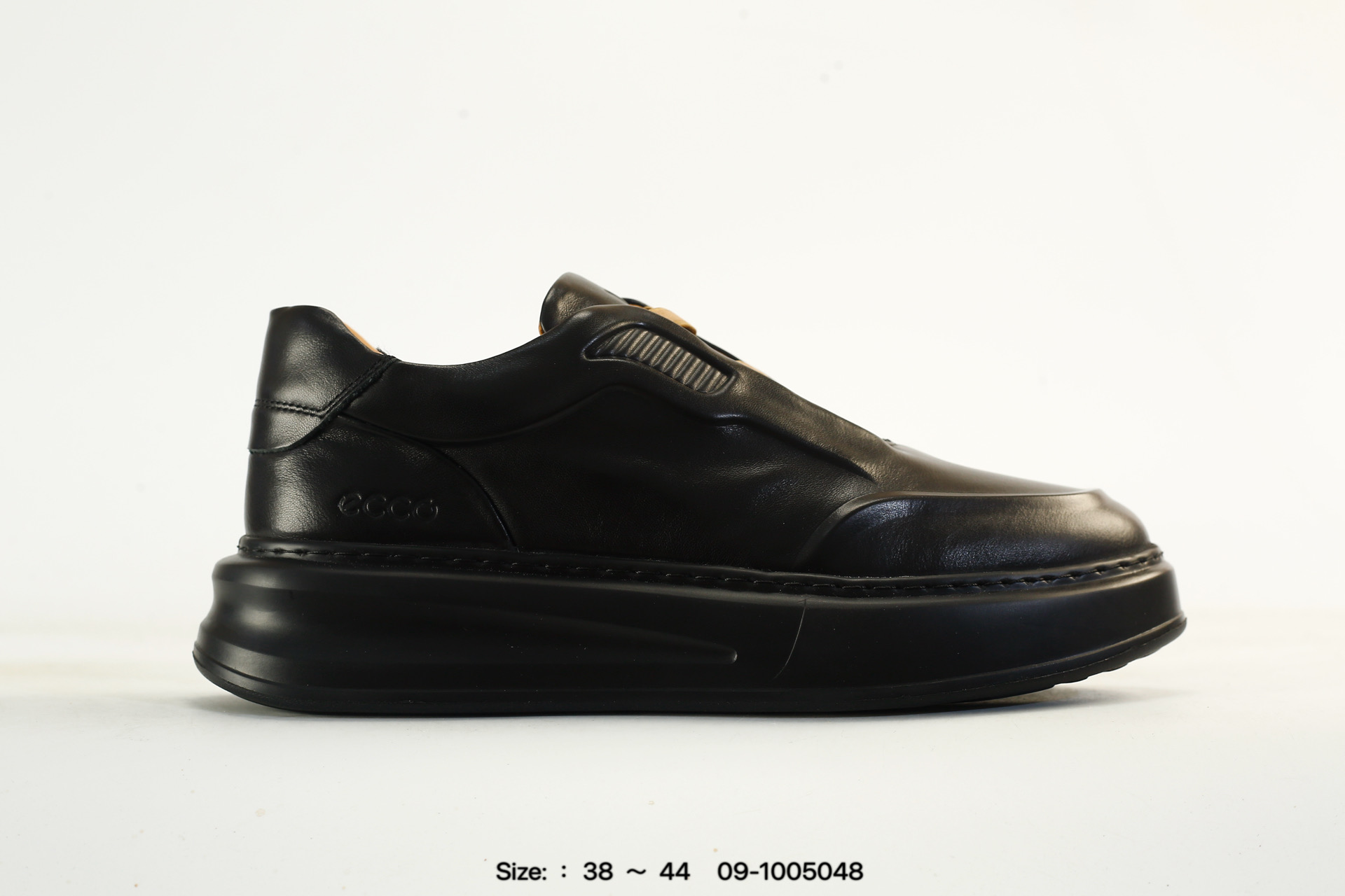 Ecco 2026 – 09-1005048