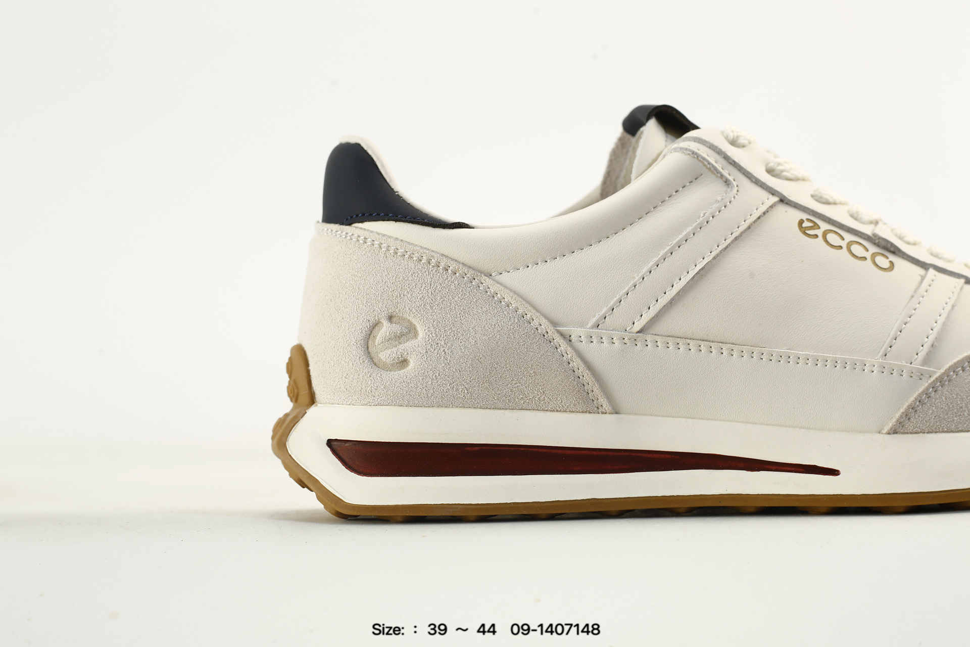 Ecco 2026 – 09-1407148, photo 2