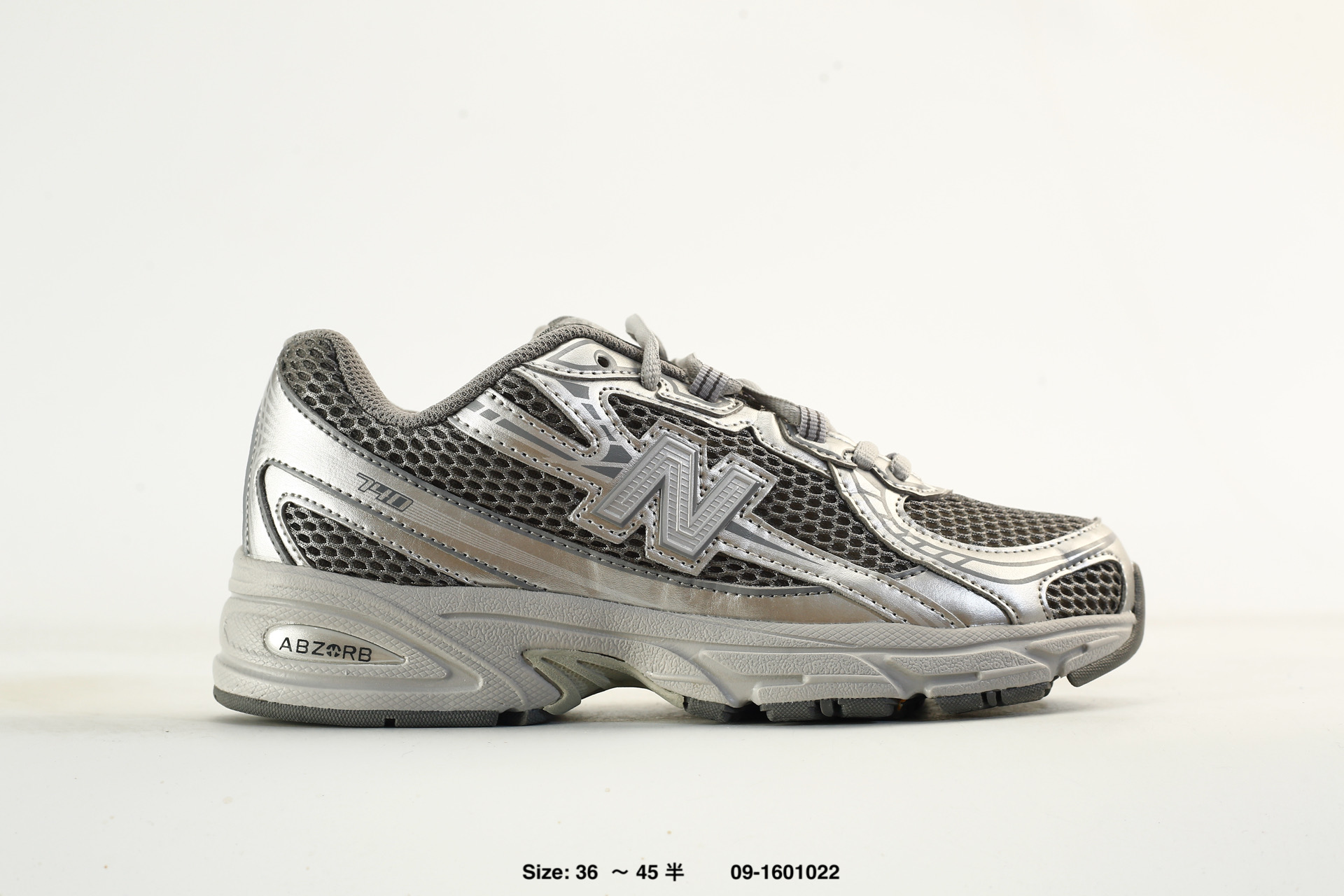 New Balance 740 – CR740MG