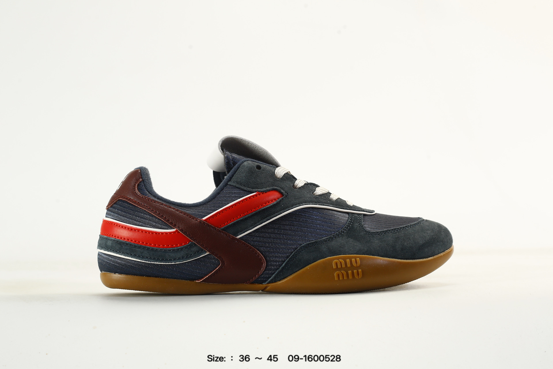 MiuMiu Gymnasium Low – 09-1600528