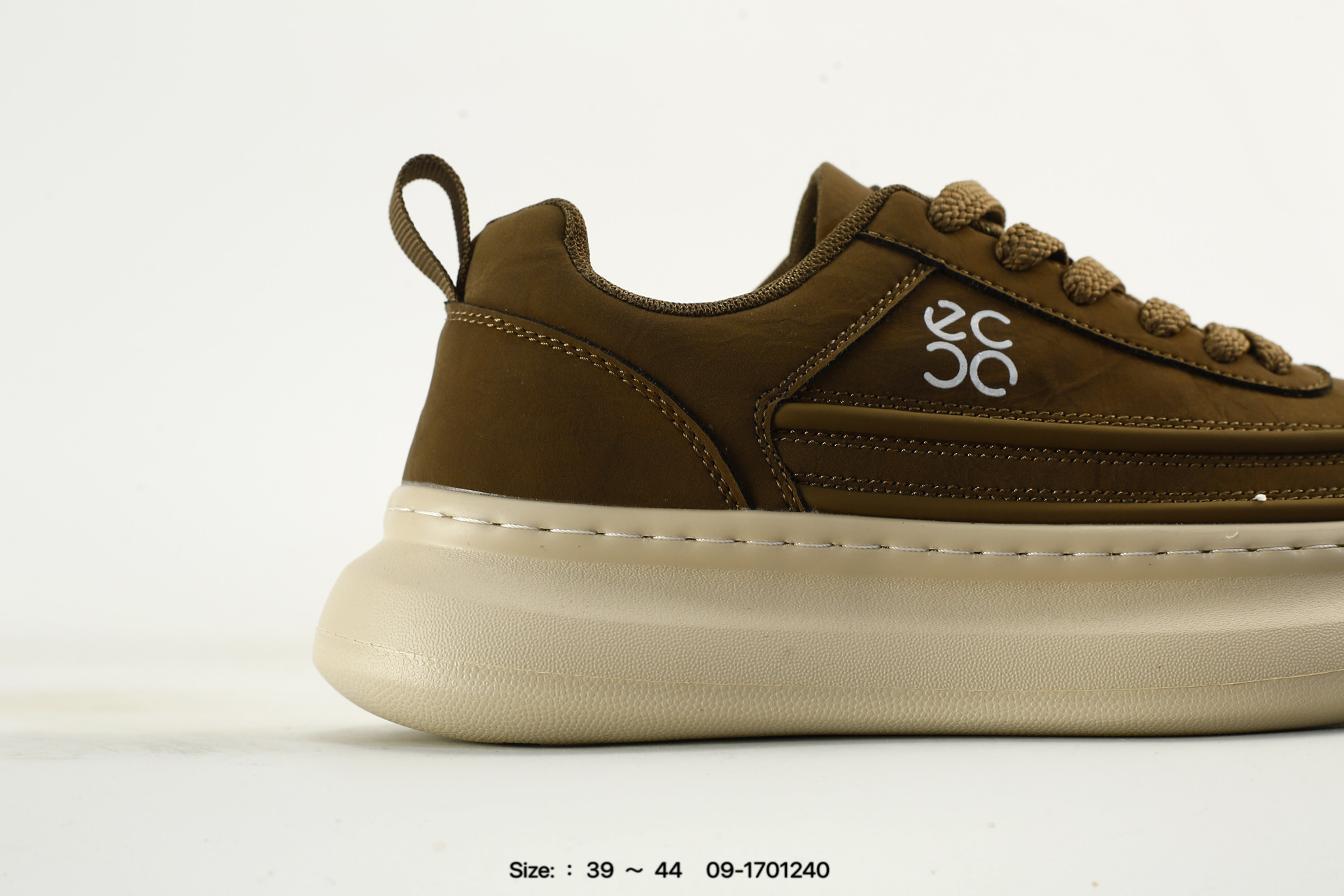 Ecco 2026 – 09-1701240, photo 2