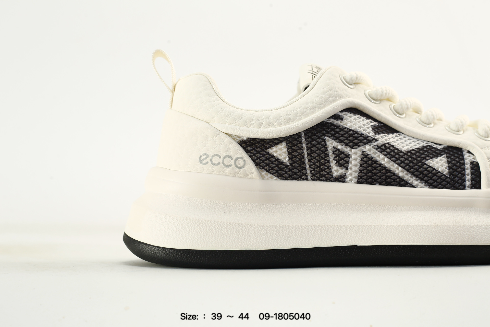 Ecco 2026 – 09-1805040, photo 2