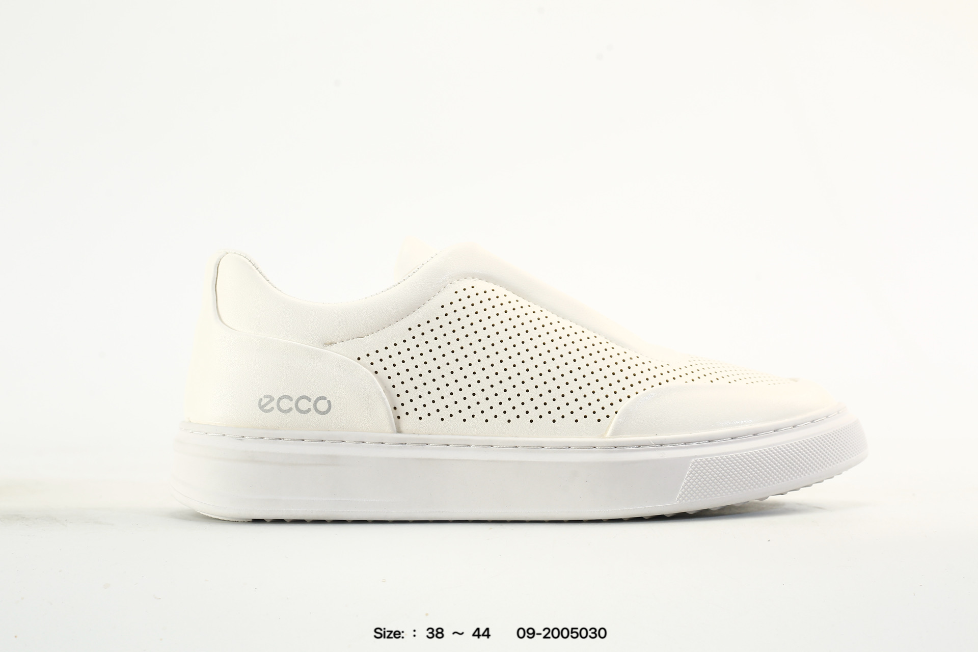 Ecco 2026 – 09-2005030