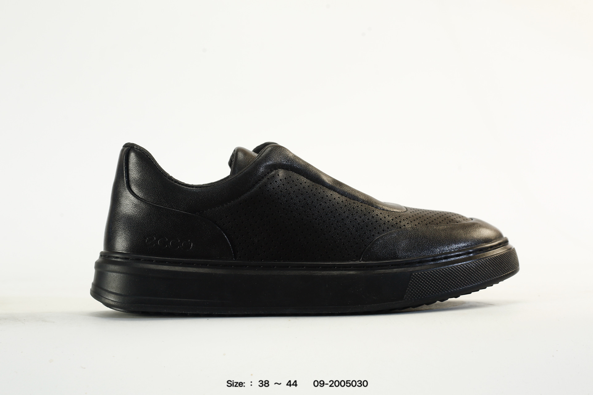 Ecco 2026 – 09-2005030, photo 2
