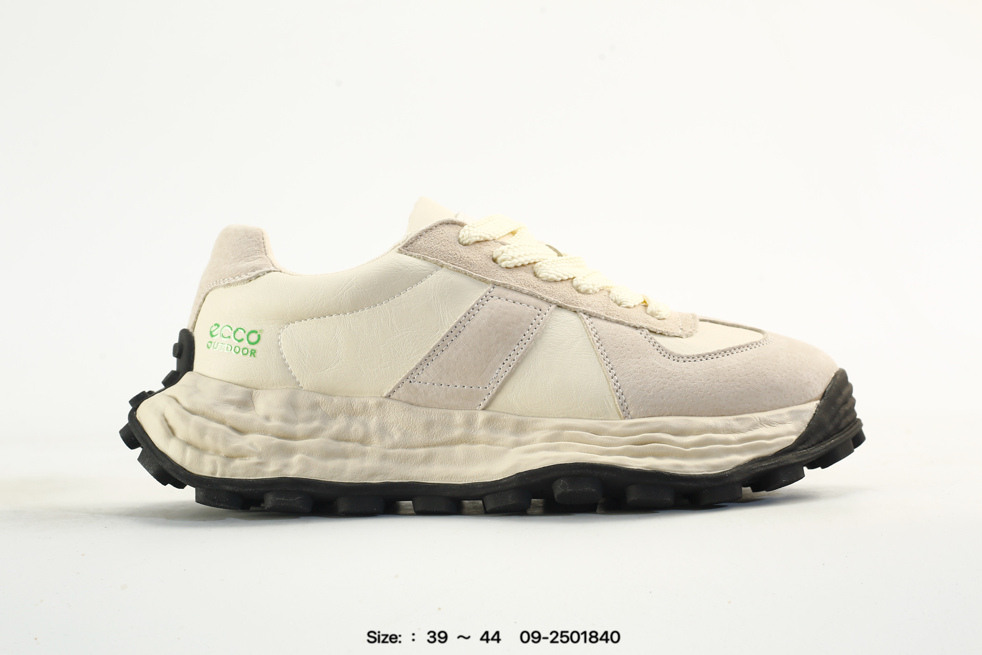 Ecco 2026 – 09-2501840