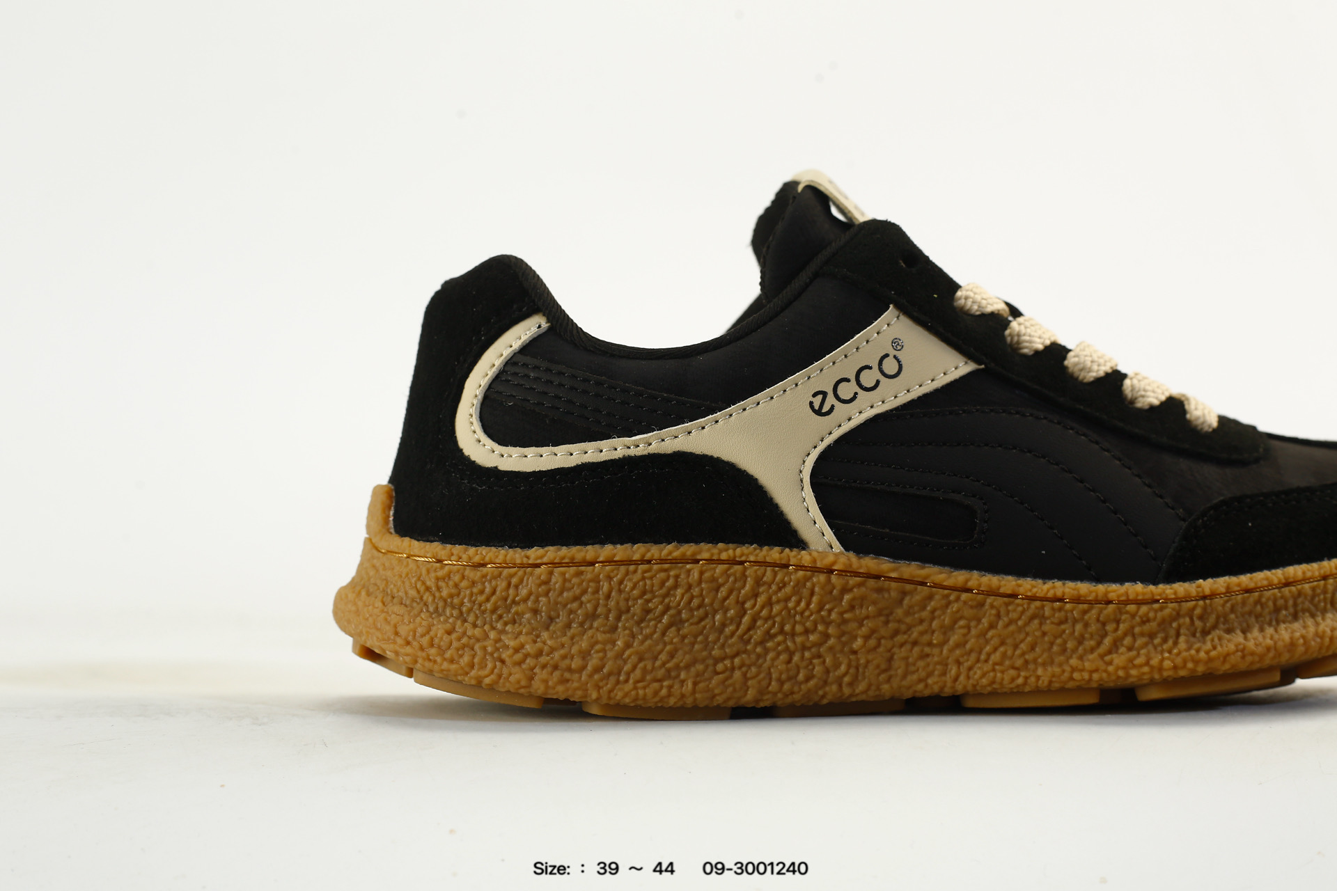 Ecco 2026 – 09-3001240, photo 2