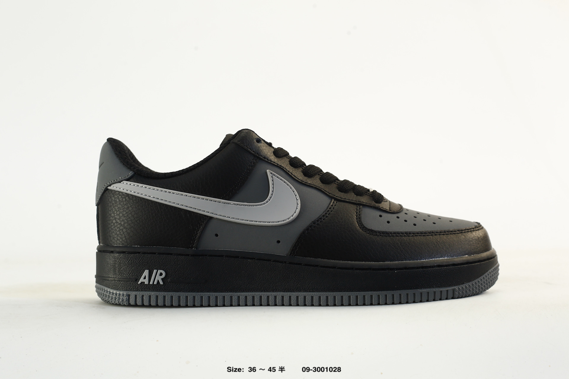 Nike Air Force 1'07 – IR1475-010