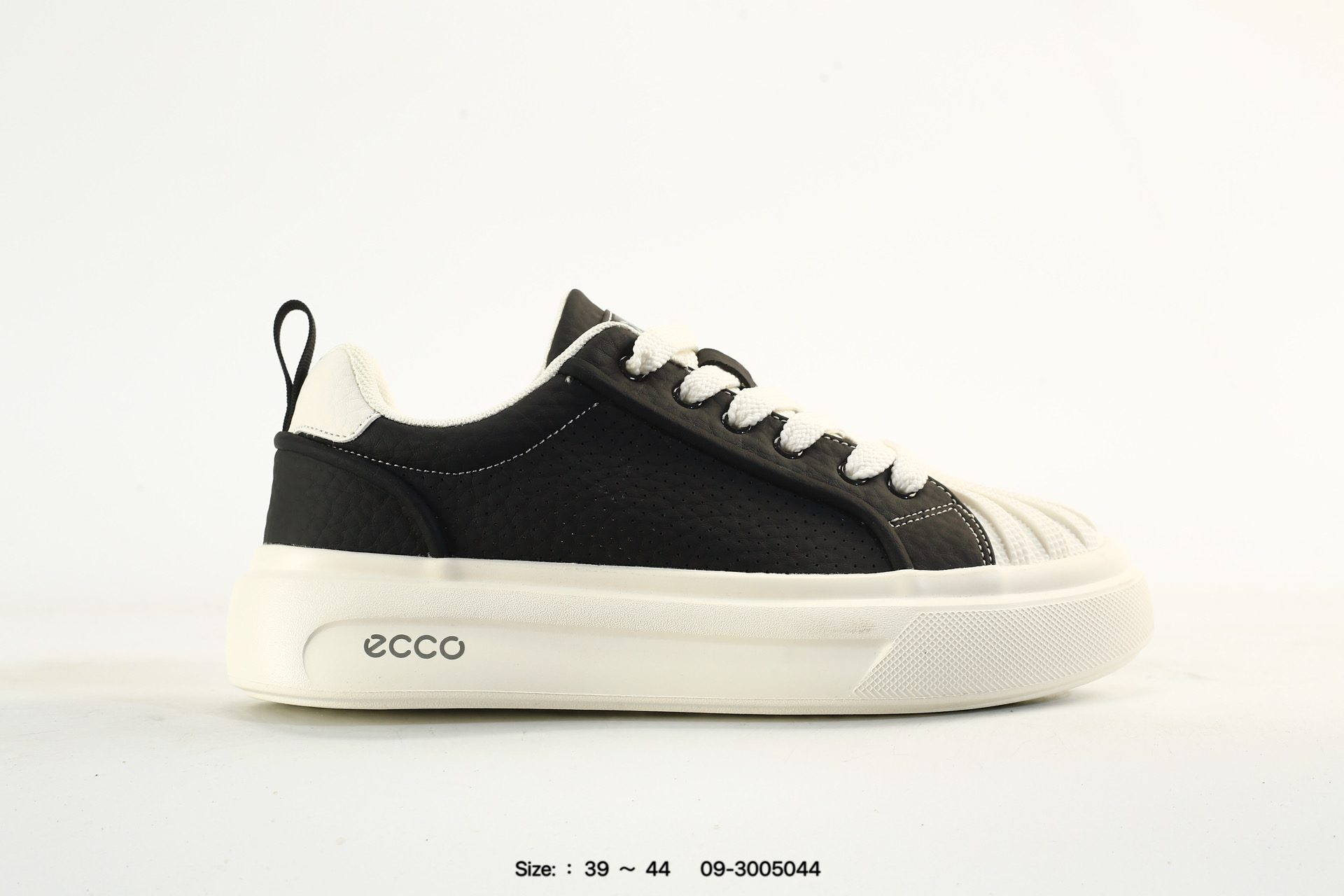 Ecco 2026 – 09-3005044