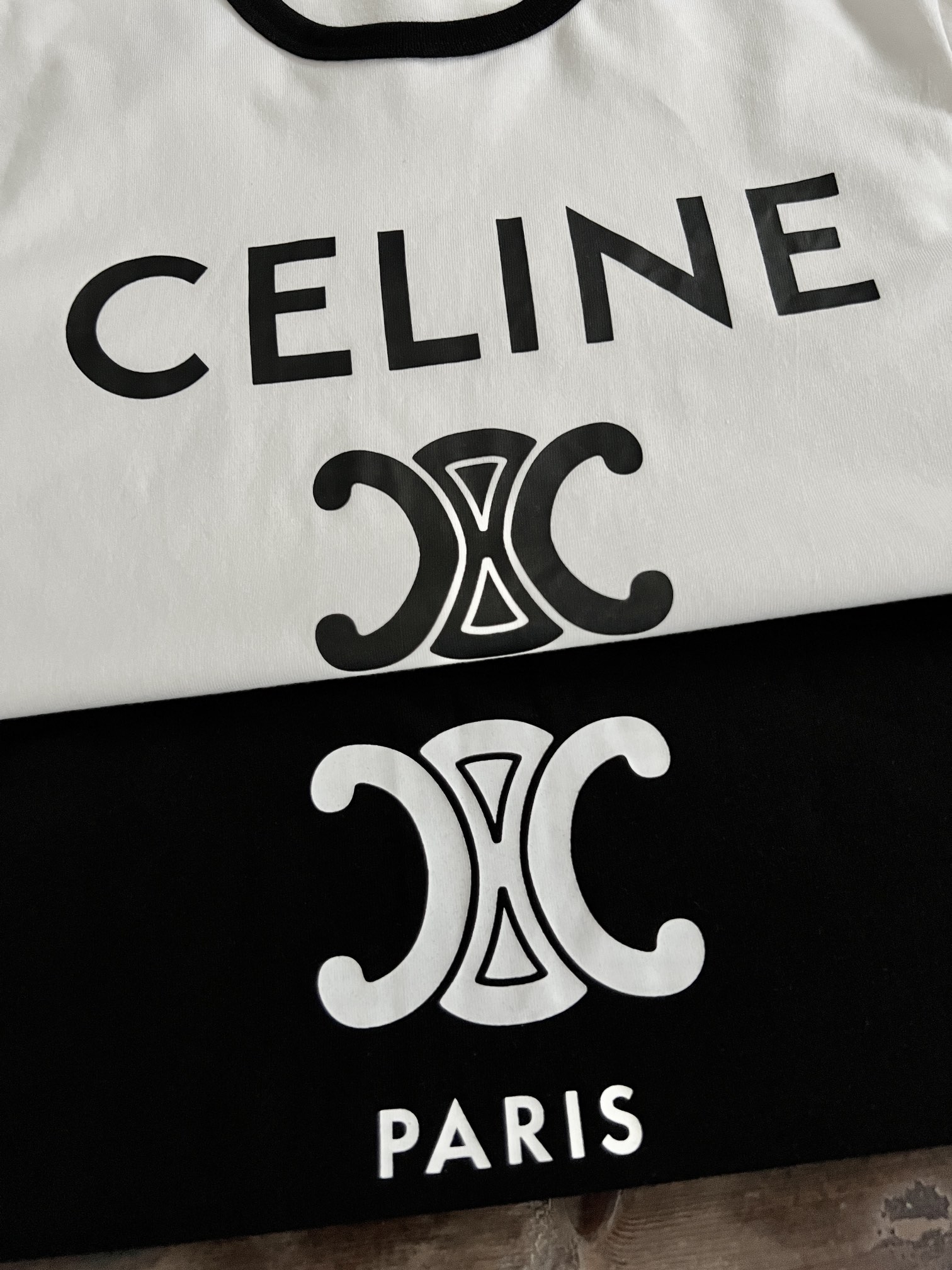 Celinee Women's Crew Neck T-Shirt Chain Blason Graphic Tee, Black and White 6 i1713345766 1017 0
