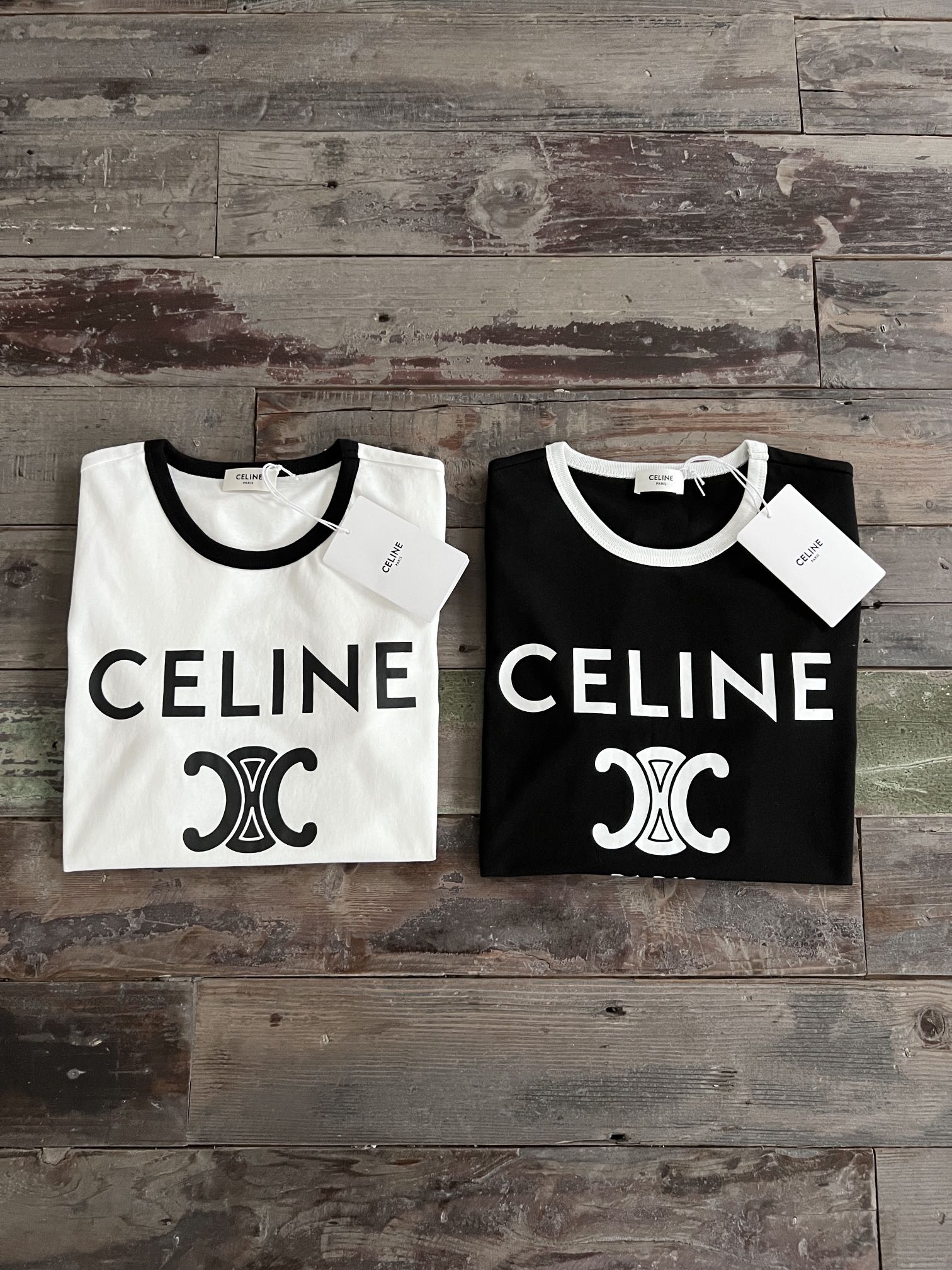 Celinee Women's Crew Neck T-Shirt Chain Blason Graphic Tee, Black and White 1 i1713345766 7653 4
