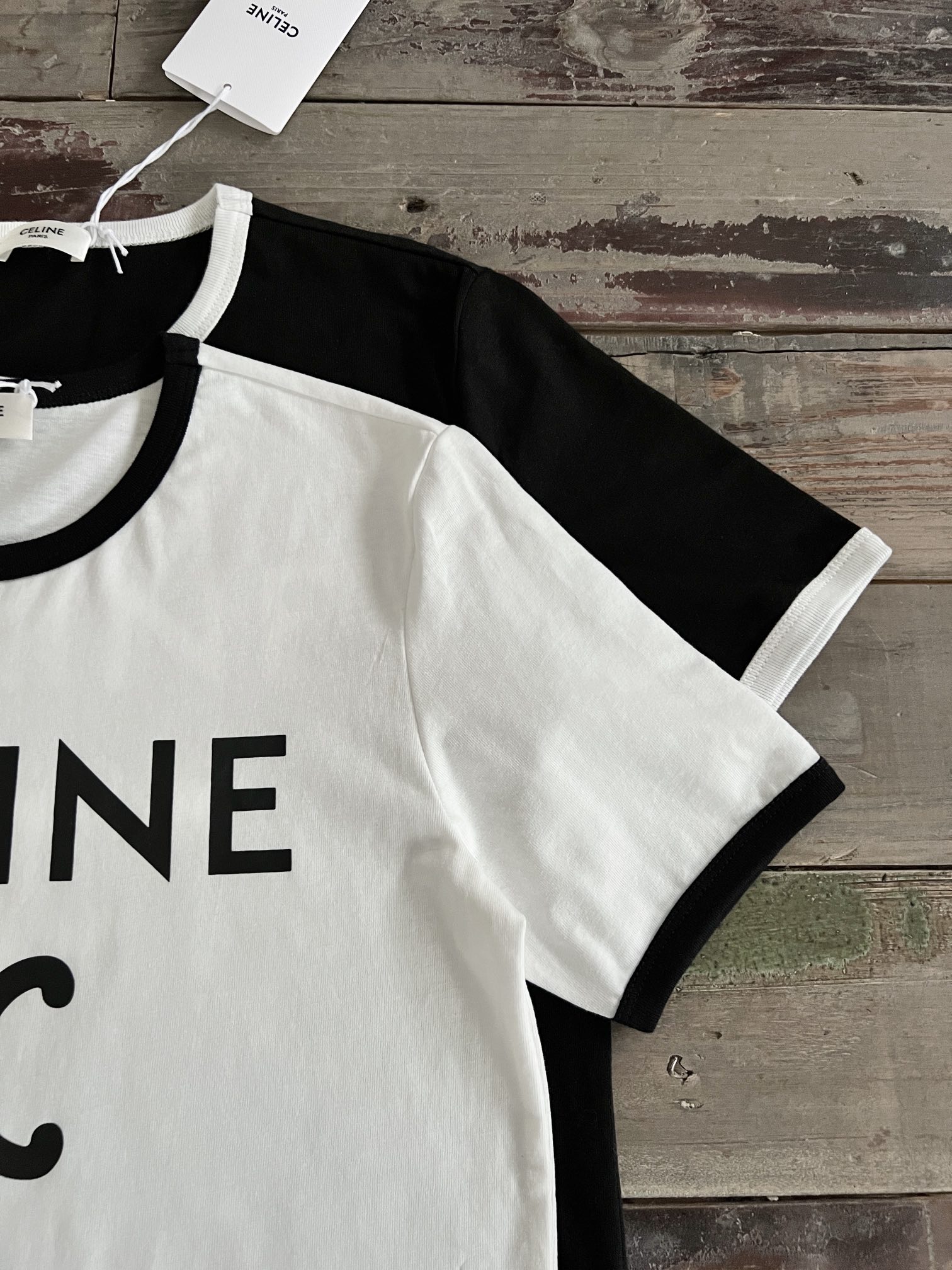Celinee Women's Crew Neck T-Shirt Chain Blason Graphic Tee, Black and White 5 i1713345766 9089 2
