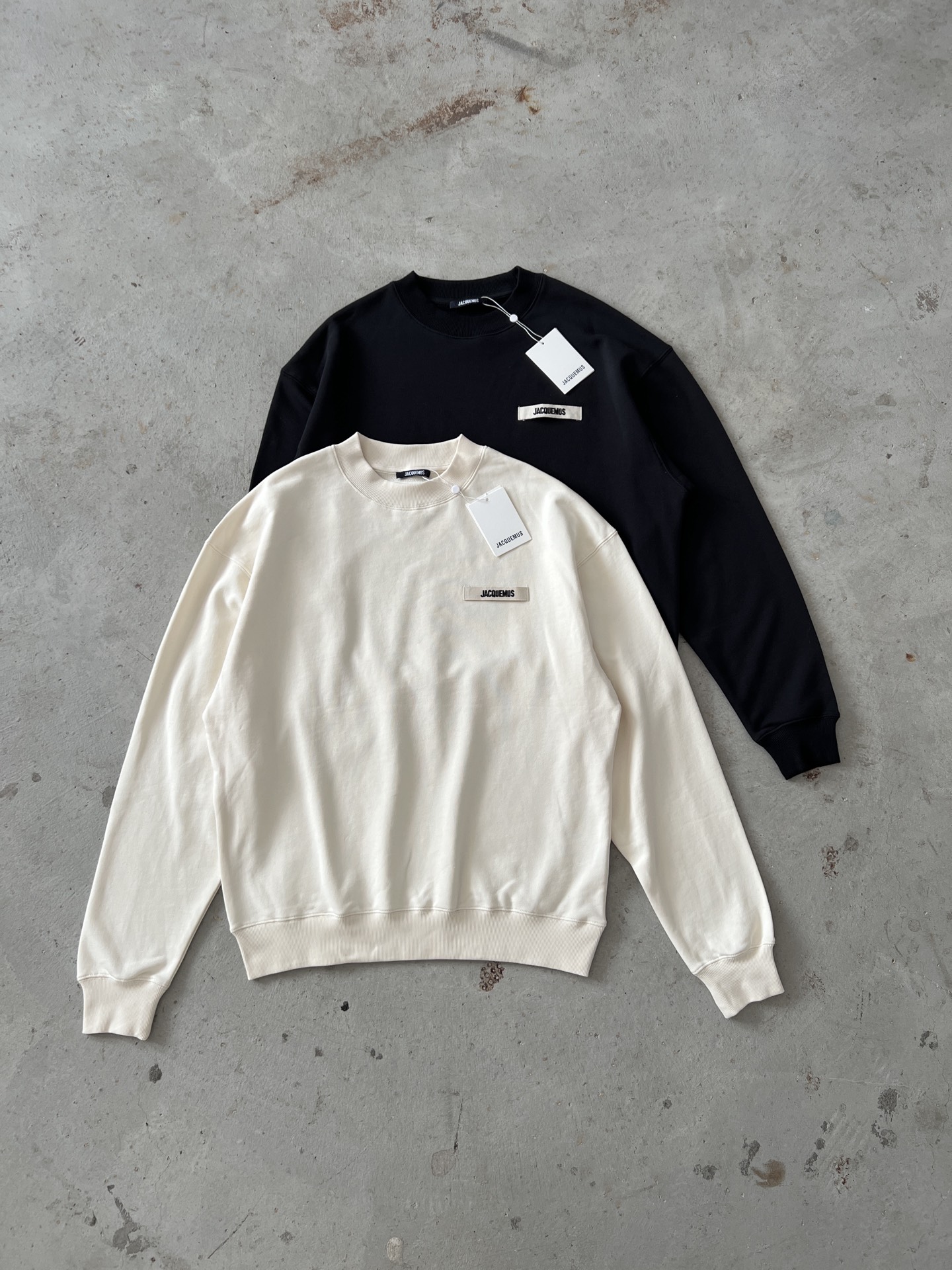 Jacquemus Embroidered Logo Crewneck Sweatshirt - Stylish & Comfortable