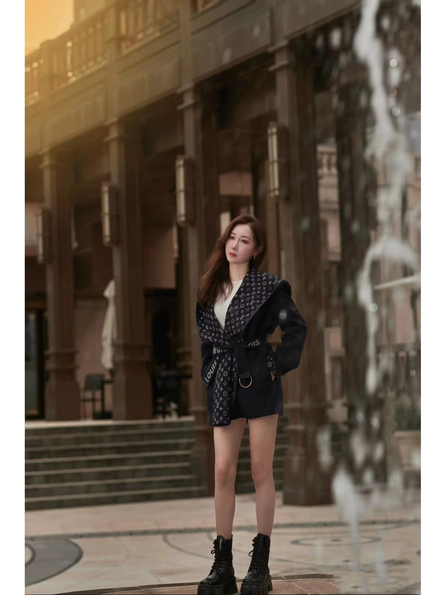 [Cashmere Coats, Furs]High-end quality women