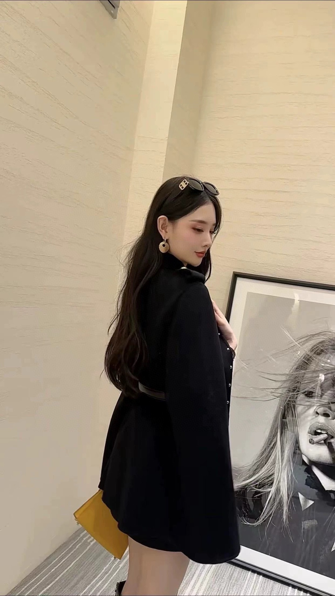 “High-Quality Miu-Tweed Wool Coat: Stylish, Warm, and Versatile Women’s Outfit” - 图片 4