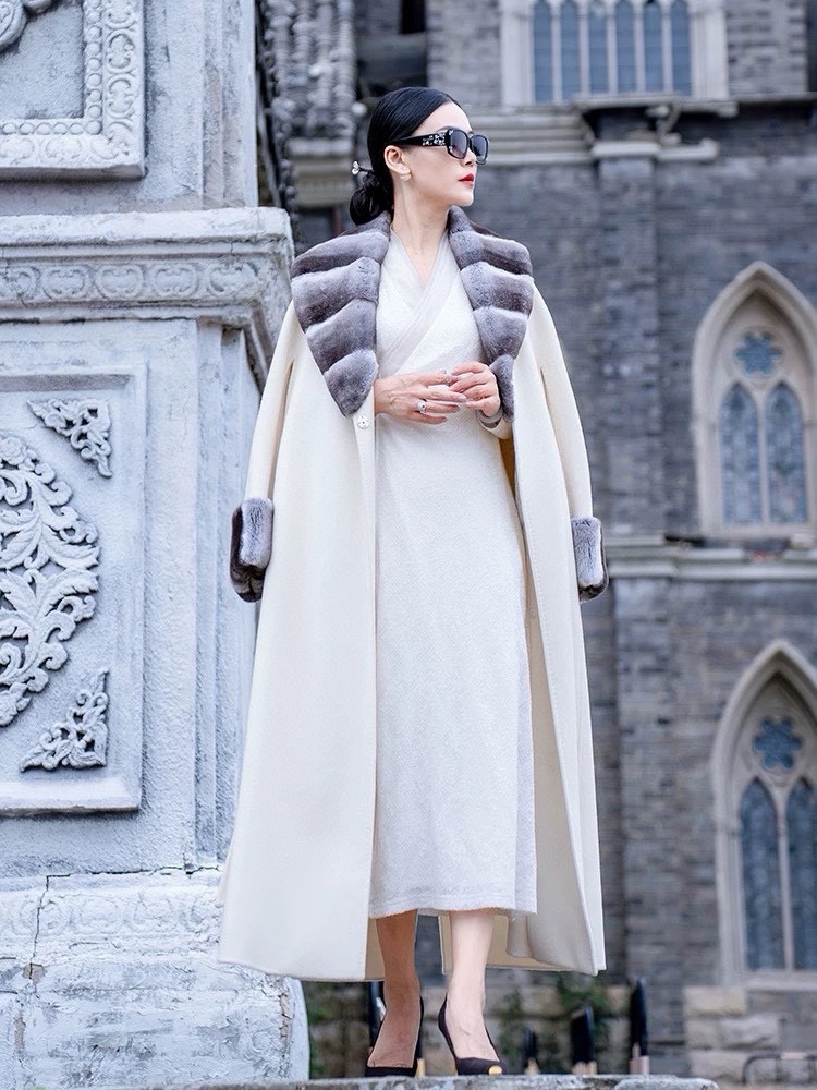 Luxurious Women’s Outfits: Double-Faced Wool Coats with Rabbit Hair, Soft, Warm, and Stylish. - 图片 5