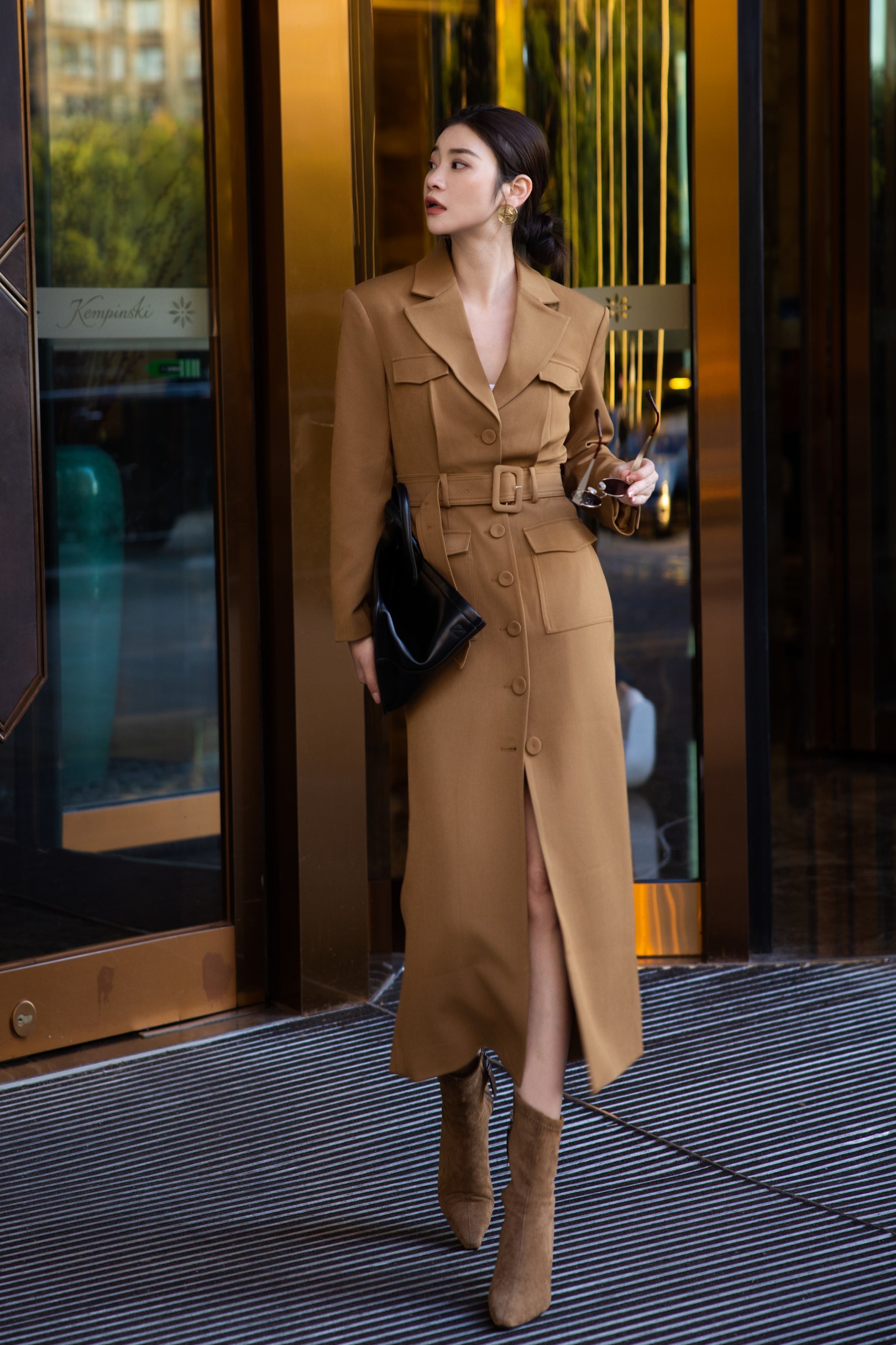 Elegant Trench Coat Dress with Belted Waist and Slimming Design 6 a1759978937090 0344
