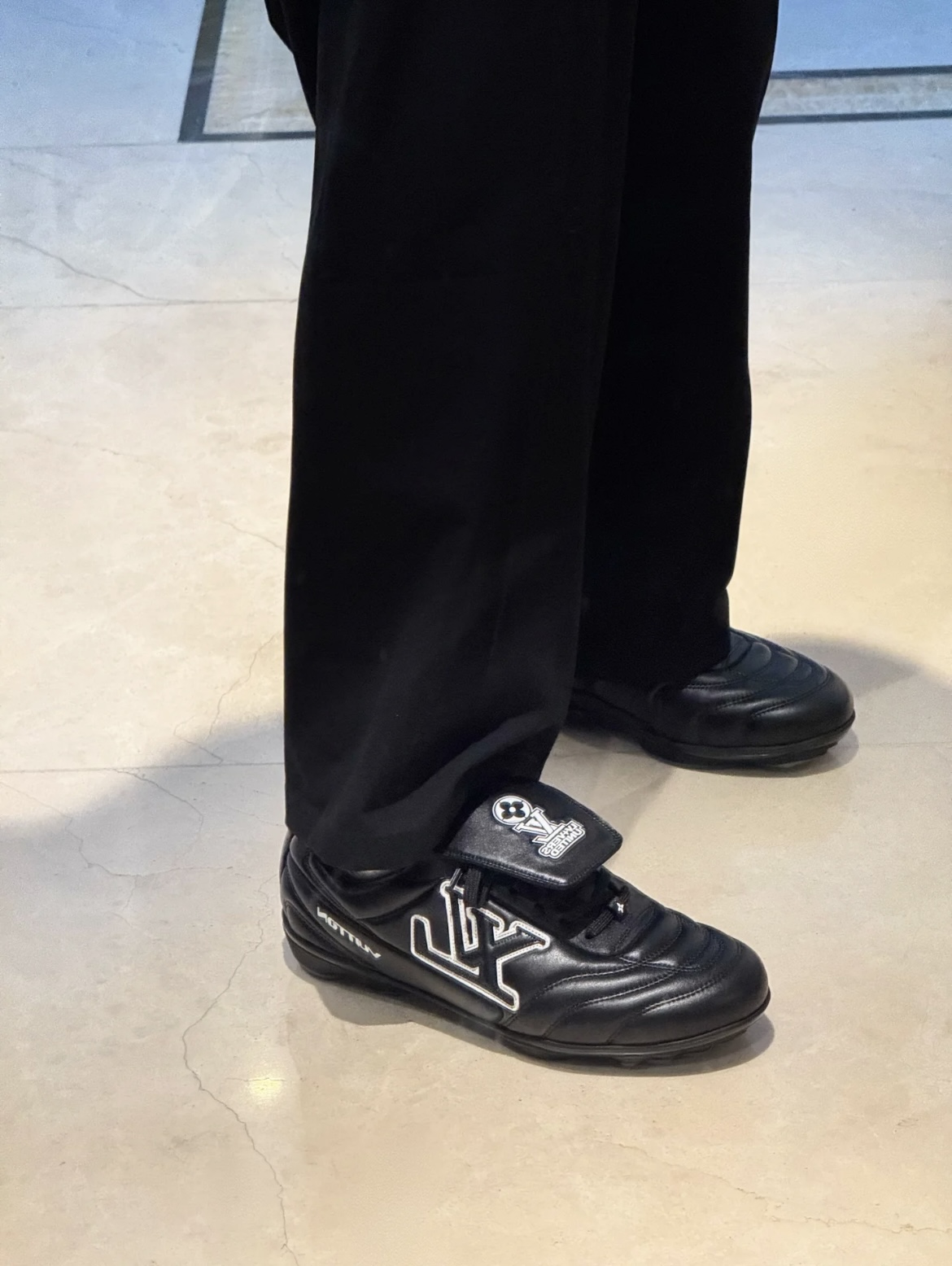 NO:382820,Model pictures, casual shoes/sports shoes, sneakers19860909模特图,休闲鞋/运动鞋,sneakers,Women's Shoes