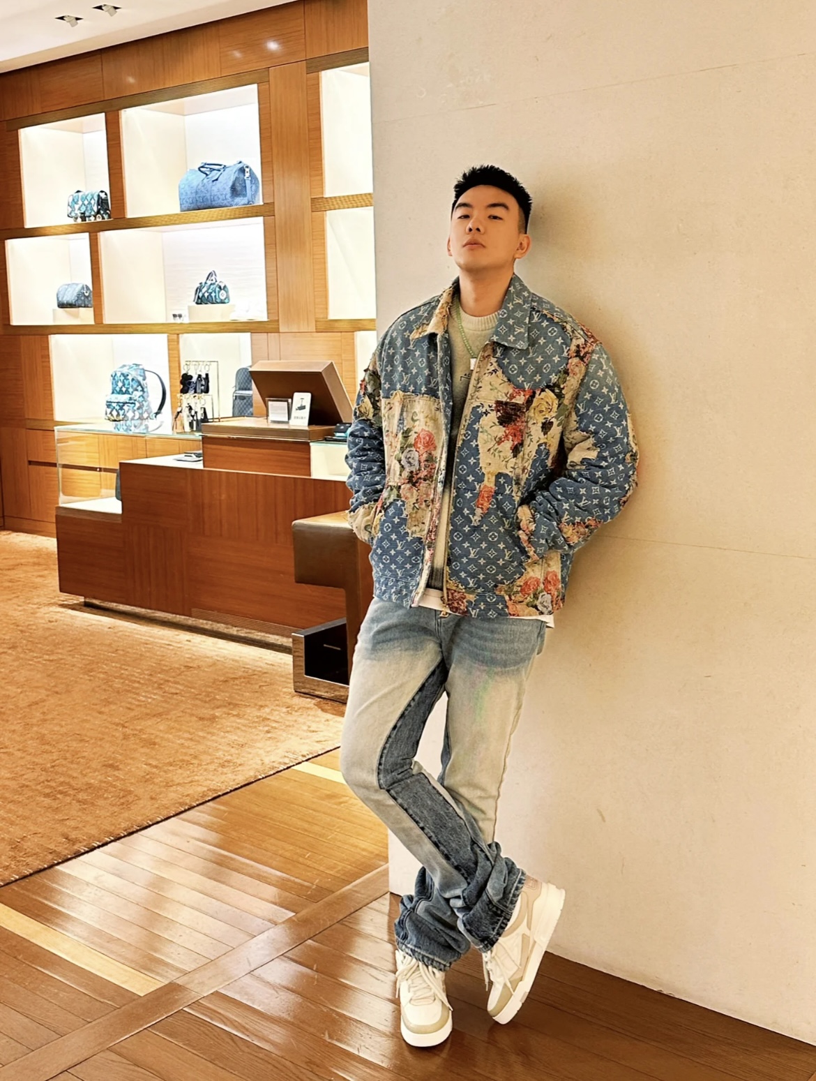 NO:382863,Model pictures, casual shoes/sports shoes, sneakers19860909模特图,休闲鞋/运动鞋,sneakers,Women's Shoes