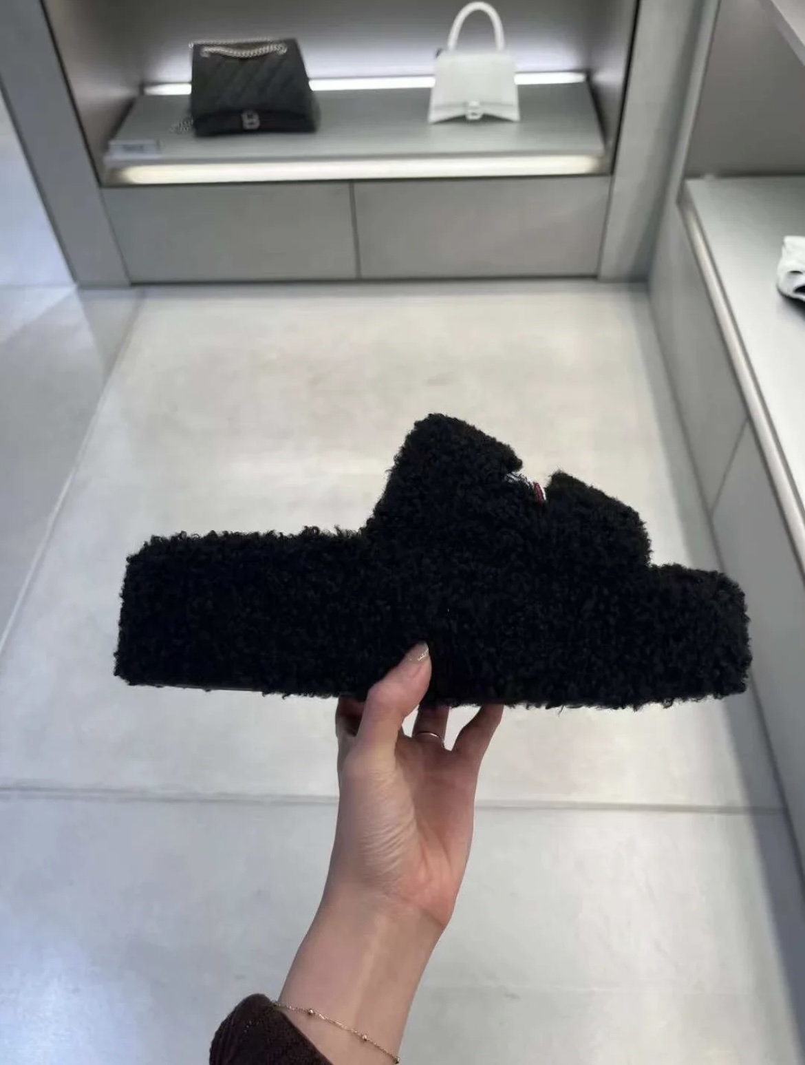 NO:409331,Real photos of the counter, fur shoes19860909专柜实拍,毛毛鞋,Women's Shoes