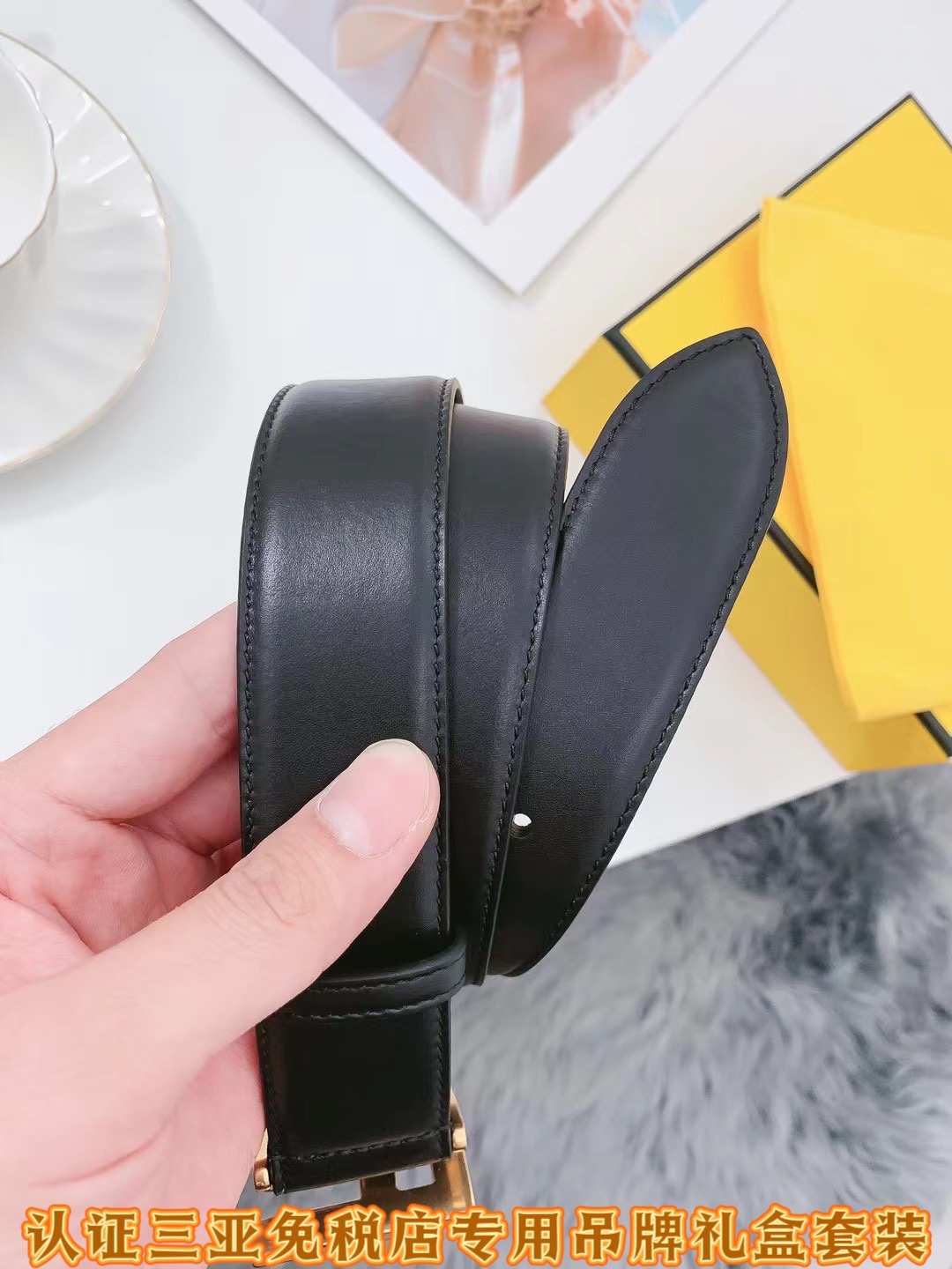 Fendi 三亚免税 级最新款包装:芬迪 品