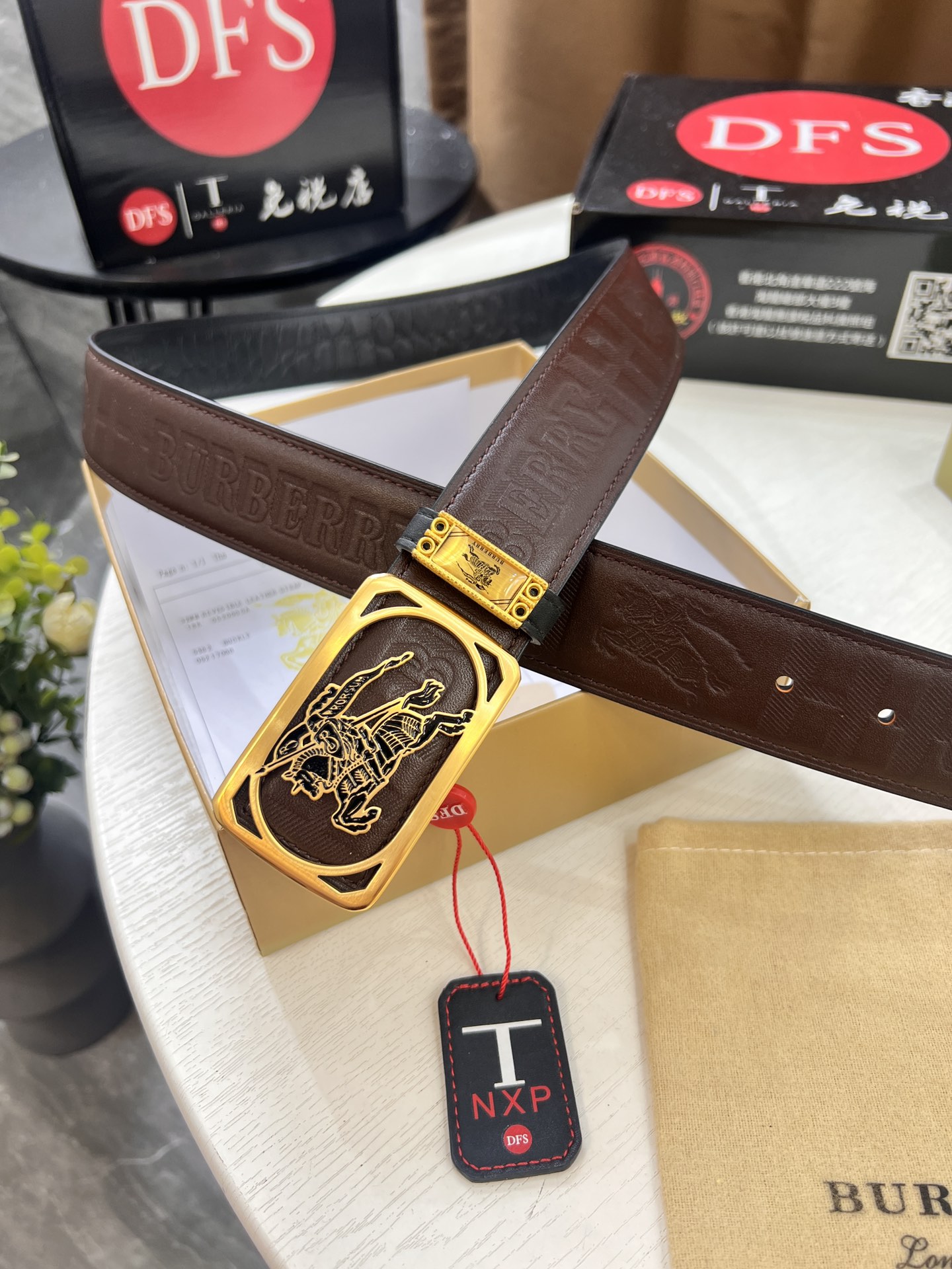 货 实物拍摄 巴宝莉男士皮带