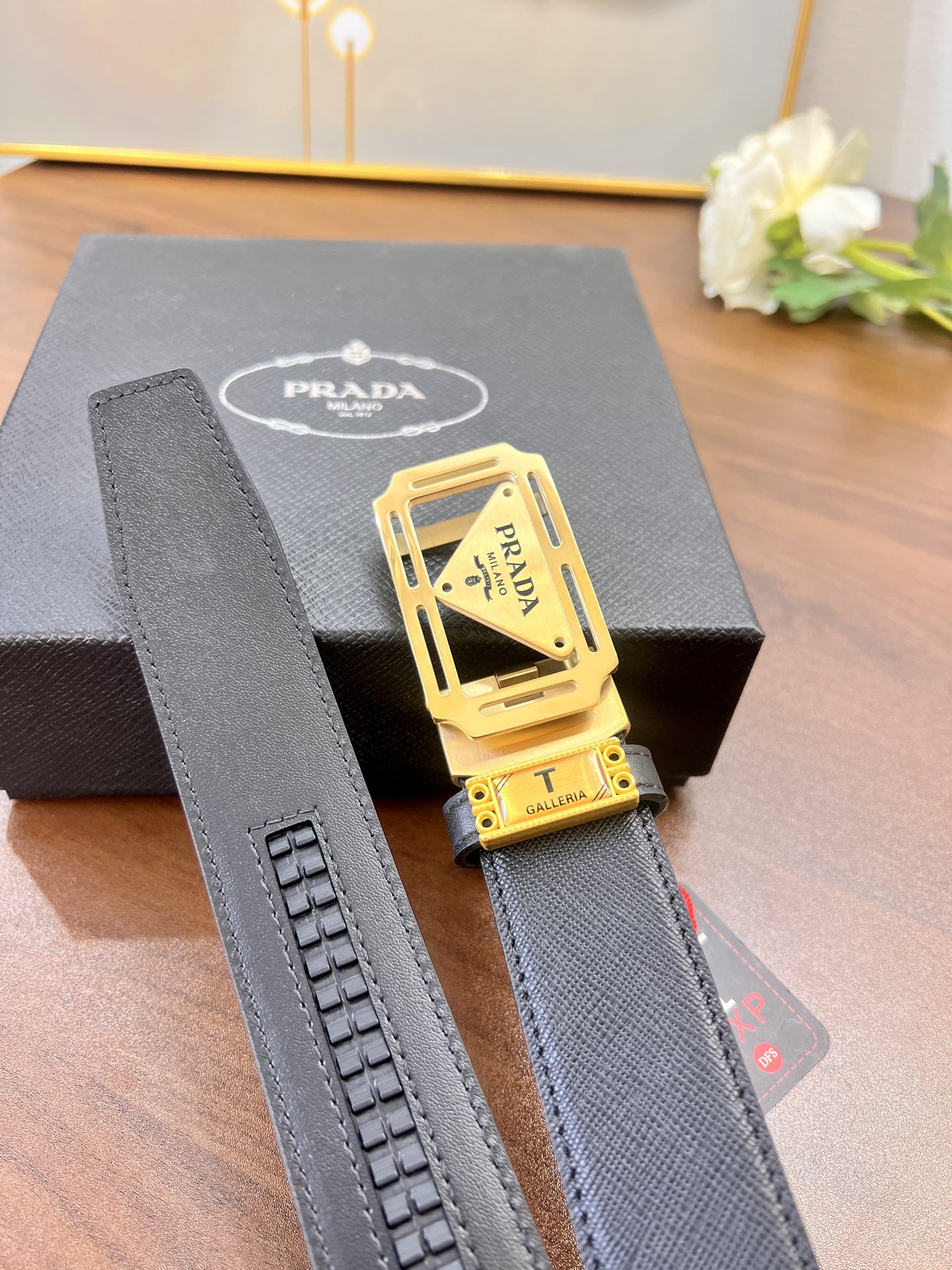 小主推荐 实物拍摄 普拉达自动扣皮带 定制牛皮 精挑手掌纹头层进口皮配达 小细纹牛皮-Chinese UA Cheap High Quatity Brand Clothes Bags handbags Sneakers wholesale wholesaler seller from China Factory suppliers Fashion Clothing Shoes best Quality Beautiful Price 小主推荐 实物拍摄 普拉达自动扣皮带 定制牛皮 精挑手掌纹头层进口皮配达 小细纹牛皮