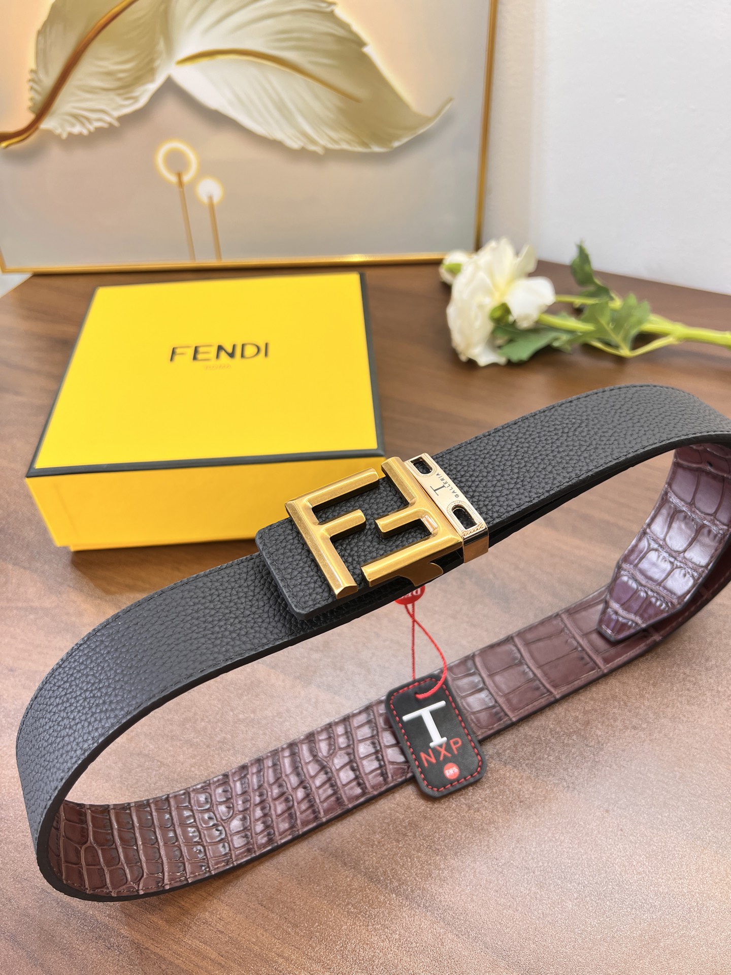 顶级皮带 香港免税T礼盒 双面头层牛皮