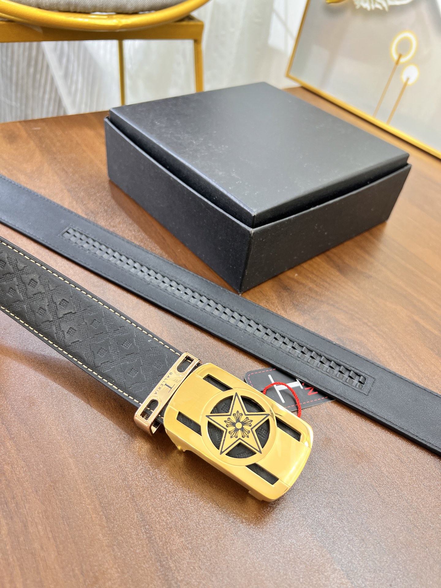 顶级原厂皮带 原厂顶级香港免税T礼盒克罗星 进口原厂印花原厂皮 3.5cm-Chinese UA Cheap High Quatity Brand Clothes Bags handbags Sneakers wholesale wholesaler seller from China Factory suppliers Fashion Clothing Shoes best Quality Beautiful Price 顶级原厂皮带 原厂顶级香港免税T礼盒克罗星 进口原厂印花原厂皮 3.5cm