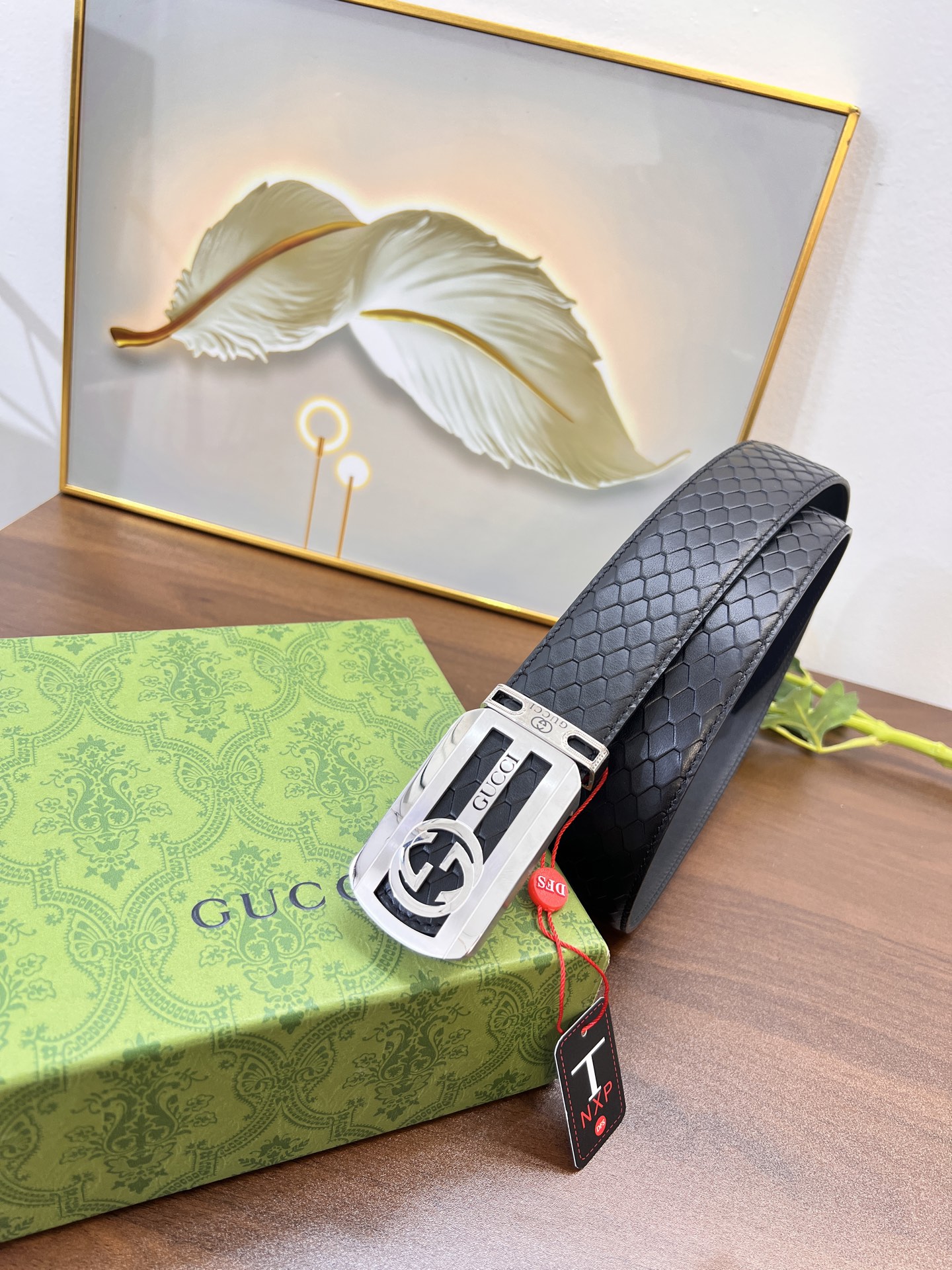 皮带 香港免税T礼盒防伪扫码认证 香港特区地址 新款8字正版五金 logo 钢印-Chinese UA Cheap High Quatity Brand Clothes Bags handbags Sneakers wholesale wholesaler seller from China Factory suppliers Fashion Clothing Shoes best Quality Beautiful Price 皮带 香港免税T礼盒防伪扫码认证 香港特区地址 新款8字正版五金 logo 钢印