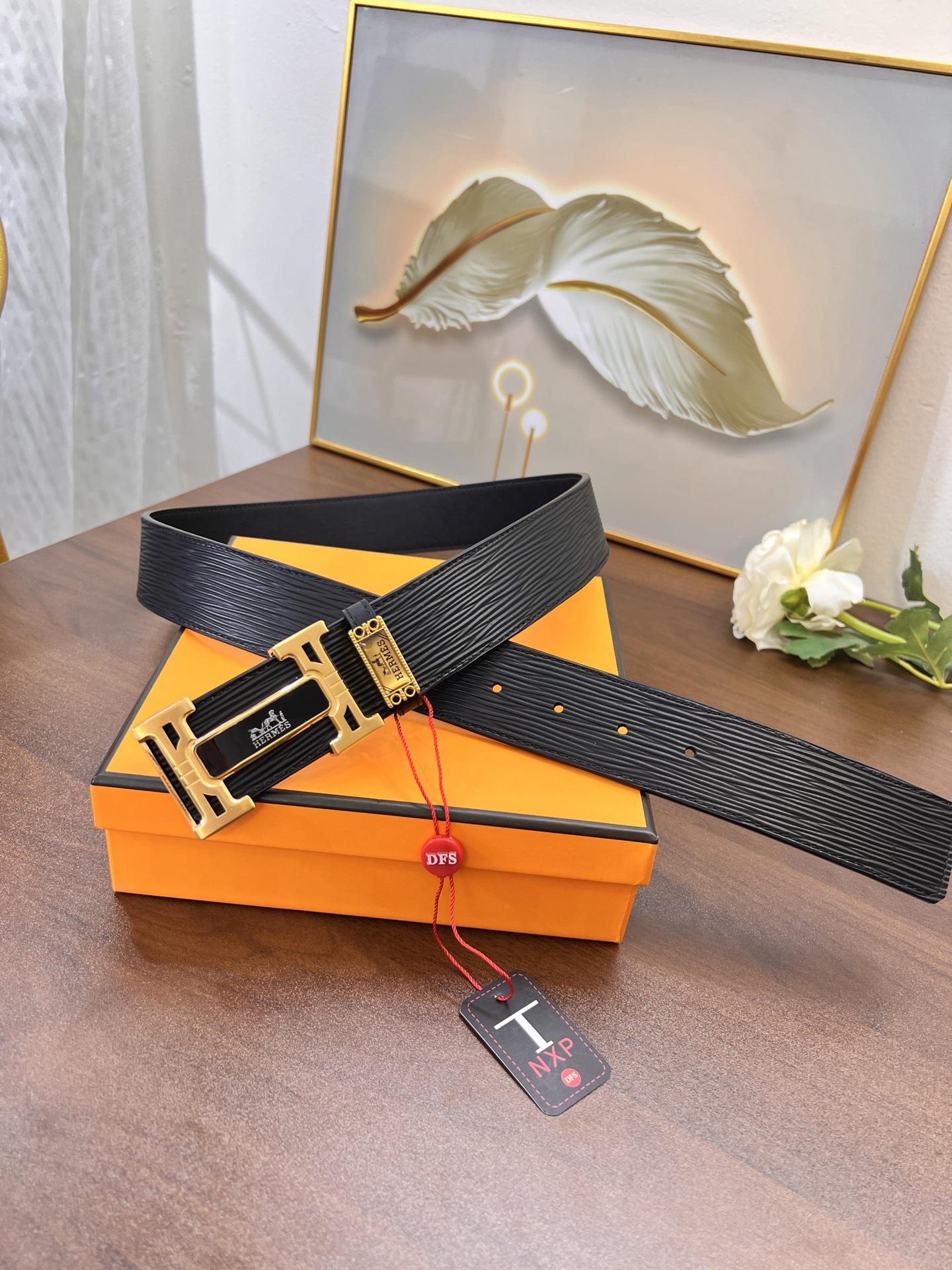 爱马仕(男士)皮带 送礼最佳 原厂进口水波纹头层皮带 土头层牛皮 长度裁剪 字母内穿精钢五金 宽度3.8cm-Chinese UA Cheap High Quatity Brand Clothes Bags handbags Sneakers wholesale wholesaler seller from China Factory suppliers Fashion Clothing Shoes best Quality Beautiful Price 爱马仕(男士)皮带 送礼最佳 原厂进口水波纹头层皮带 土头层牛皮 长度裁剪 字母内穿精钢五金 宽度3.8cm