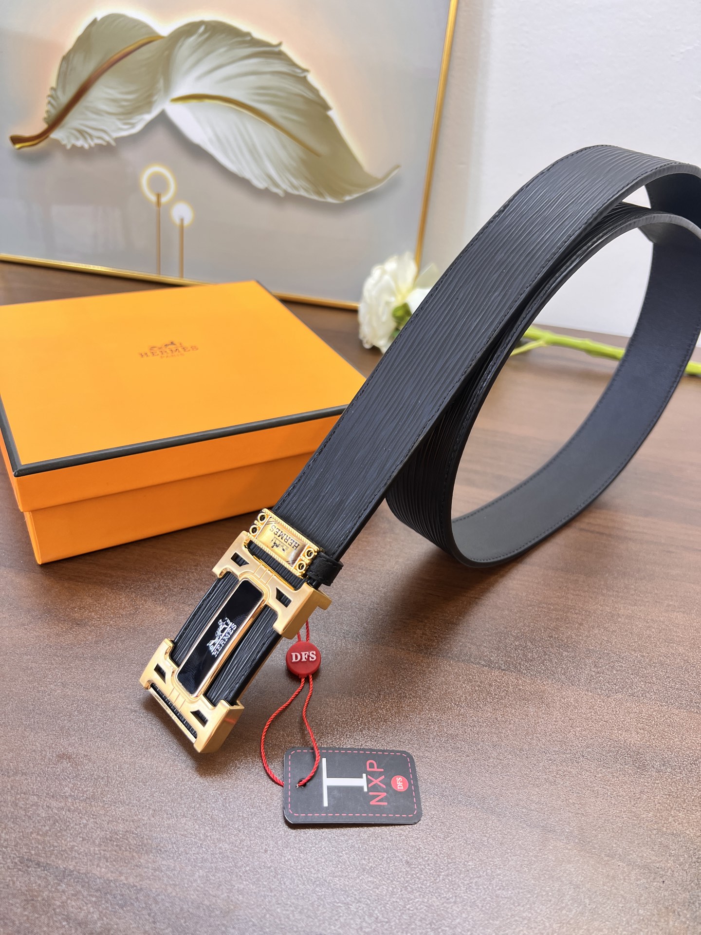 爱马仕(男士)皮带 送礼最佳 原厂进口水波纹头层皮带 土头层牛皮 长度裁剪 字母内穿精钢五金 宽度3.8cm-Chinese UA Cheap High Quatity Brand Clothes Bags handbags Sneakers wholesale wholesaler seller from China Factory suppliers Fashion Clothing Shoes best Quality Beautiful Price 爱马仕(男士)皮带 送礼最佳 原厂进口水波纹头层皮带 土头层牛皮 长度裁剪 字母内穿精钢五金 宽度3.8cm