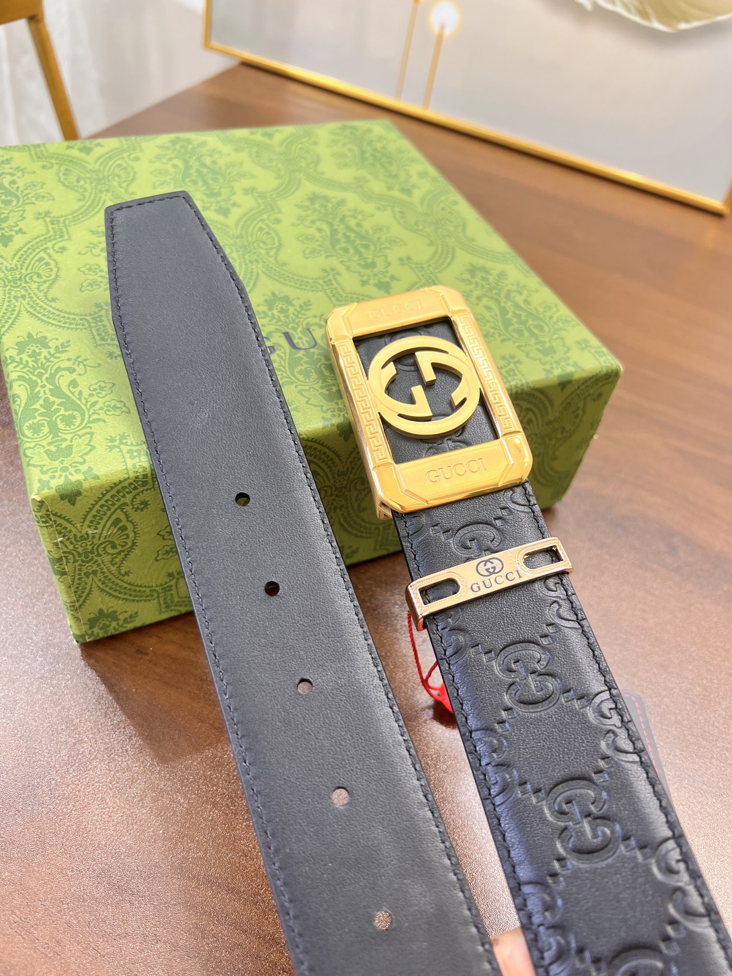 古奇GUCCi皮带 ZP开模制作 精钢度精钢五金 经典大G压花原厂皮 好货顶级宽度3.8cm-Chinese UA Cheap High Quatity Brand Clothes Bags handbags Sneakers wholesale wholesaler seller from China Factory suppliers Fashion Clothing Shoes best Quality Beautiful Price 古奇GUCCi皮带 ZP开模制作 精钢度精钢五金 经典大G压花原厂皮 好货顶级宽度3.8cm