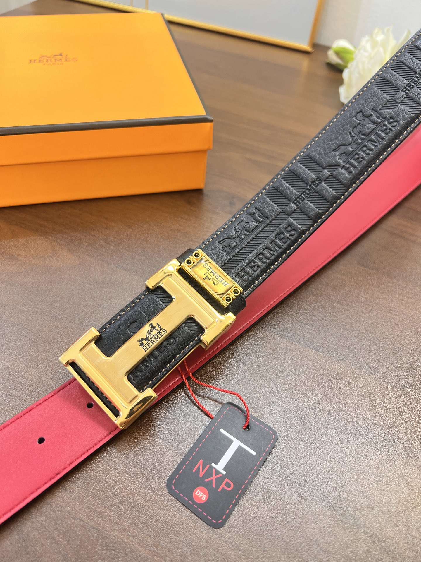 爱马仕（男士）皮带 送礼最佳 原厂进口压花马拉车头层皮带 酒红小细纹头层牛皮 长度裁剪 字母内穿精钢五金 宽度3.8cm