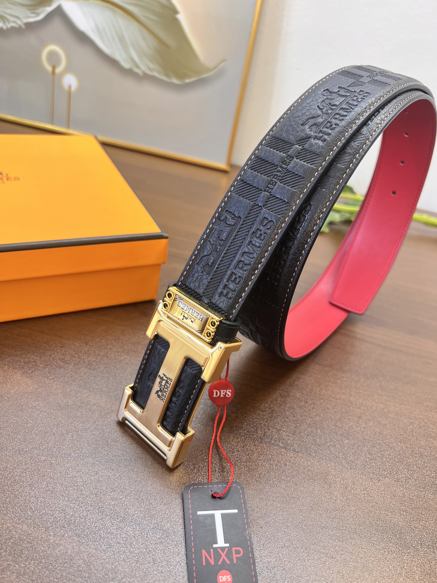 爱马仕（男士）皮带 送礼最佳 原厂进口压花马拉车头层皮带 酒红小细纹头层牛皮 长度裁剪 字母内穿精钢五金 宽度3.8cm